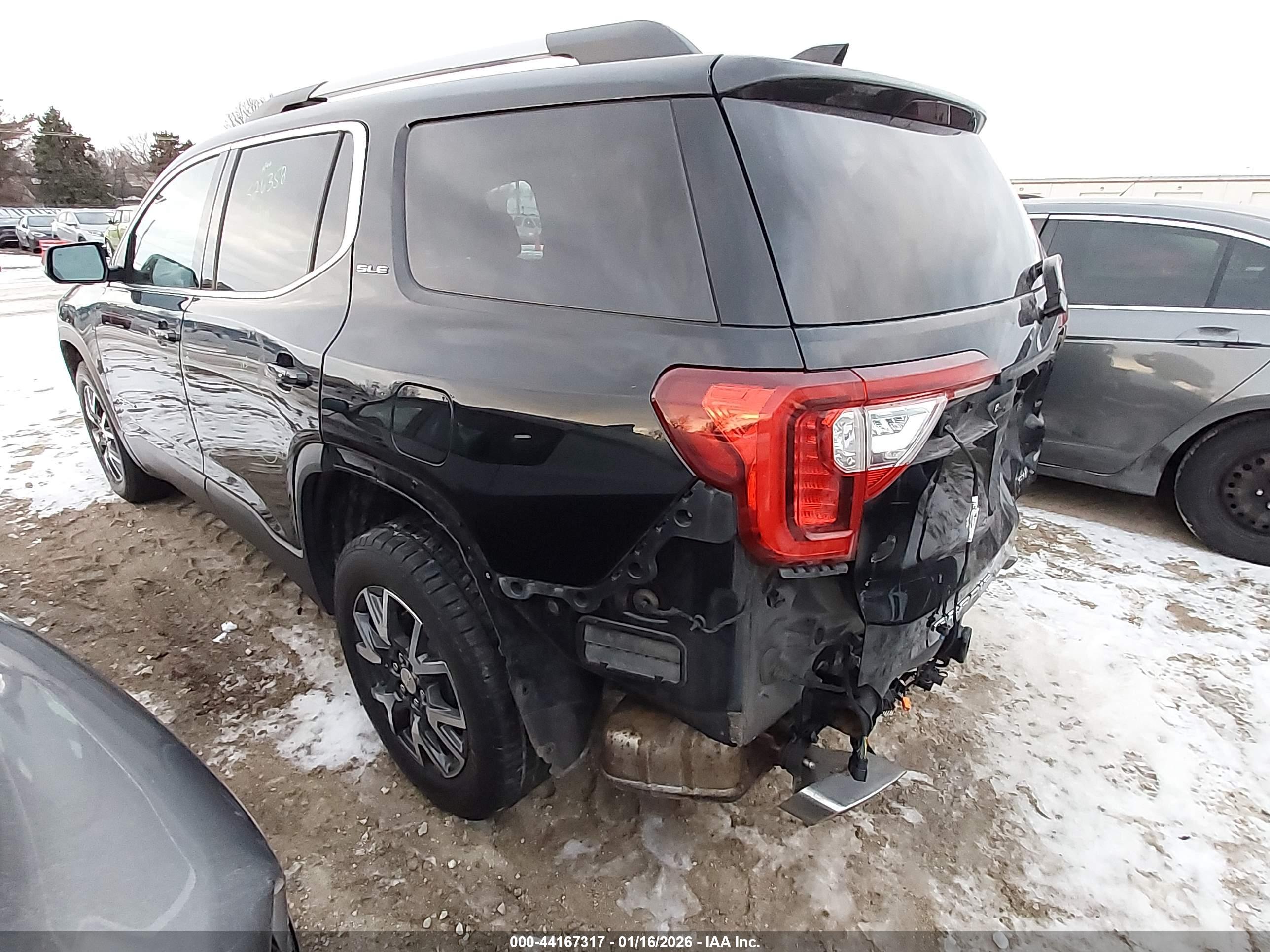 GMC ACADIA image 3