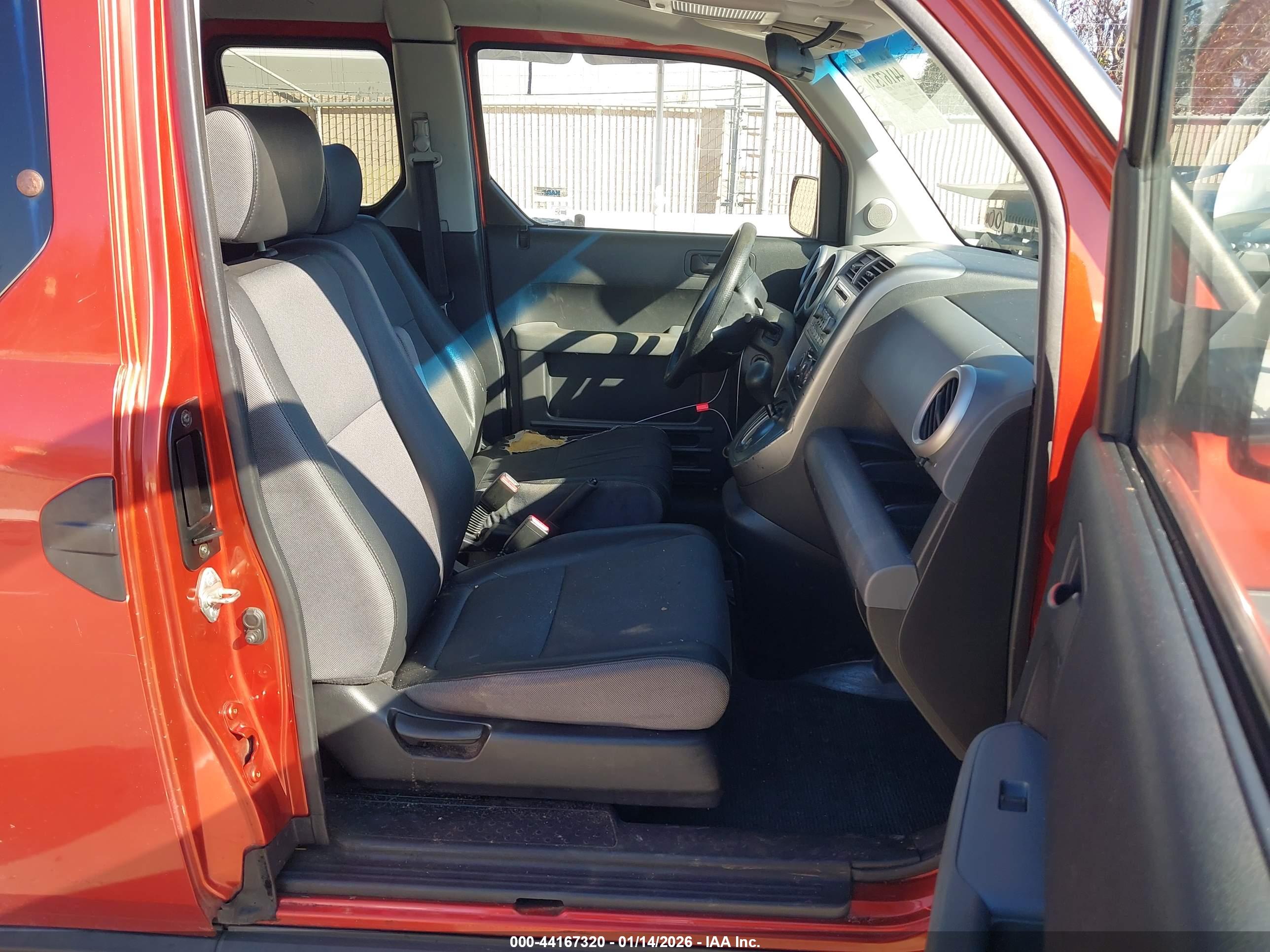 HONDA ELEMENT image 5