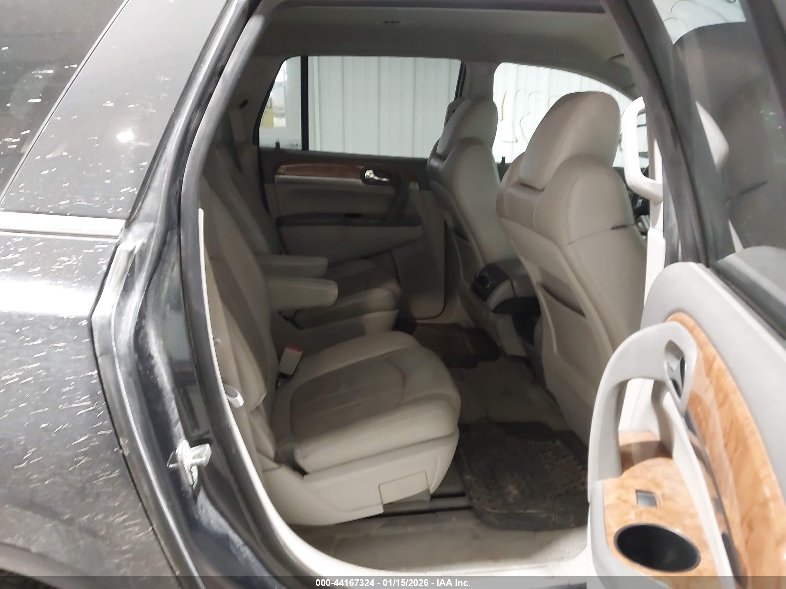 BUICK ENCLAVE image 8