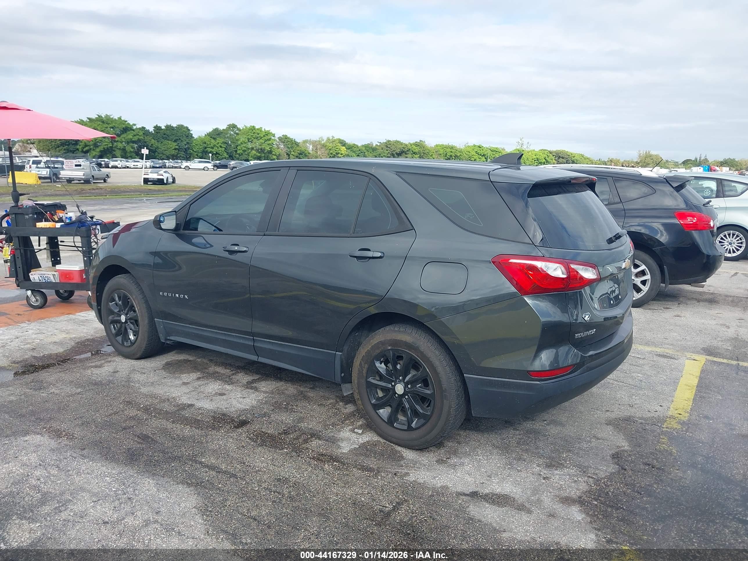 CHEVROLET EQUINOX image 3