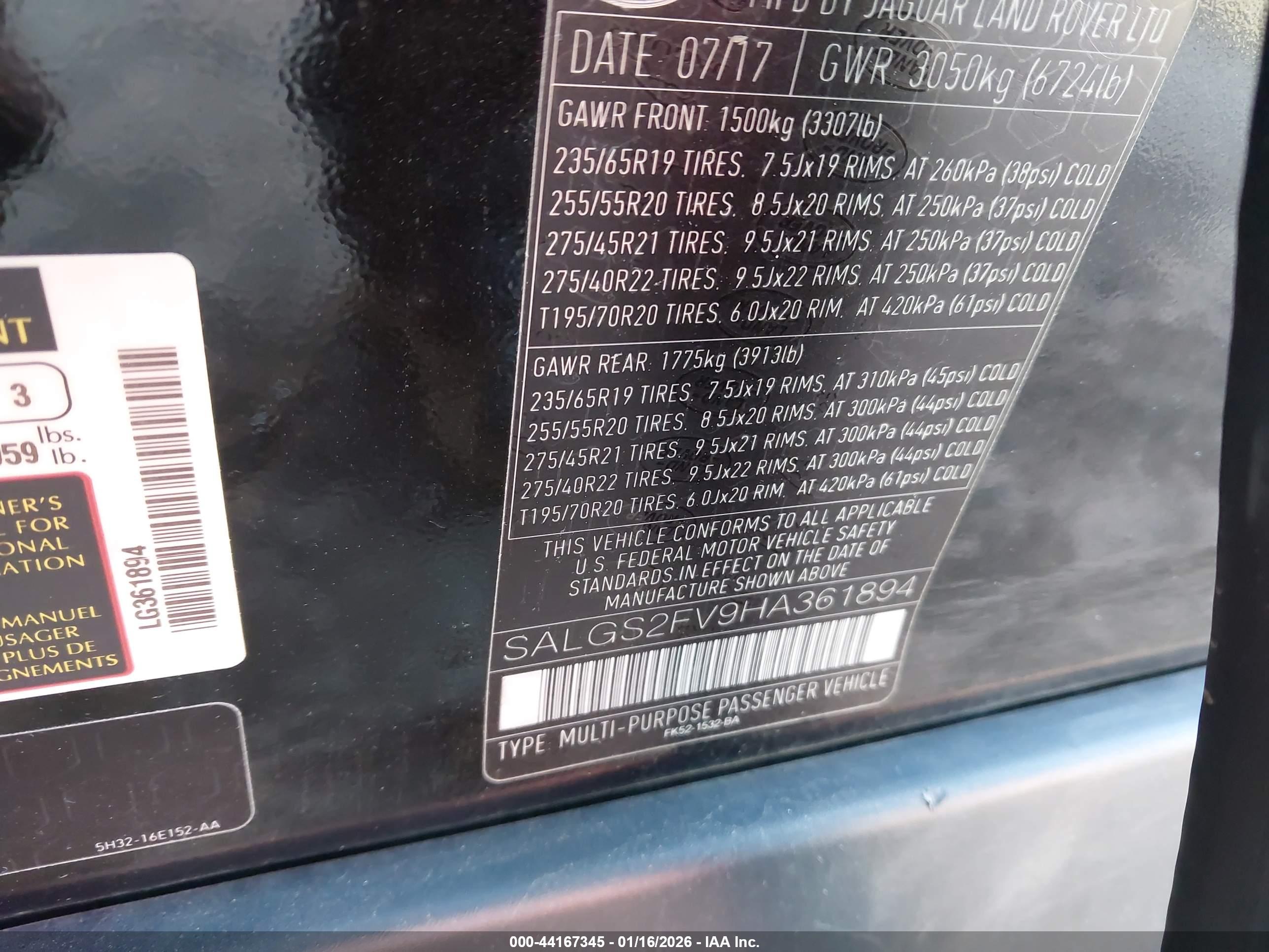 LAND ROVER image 9