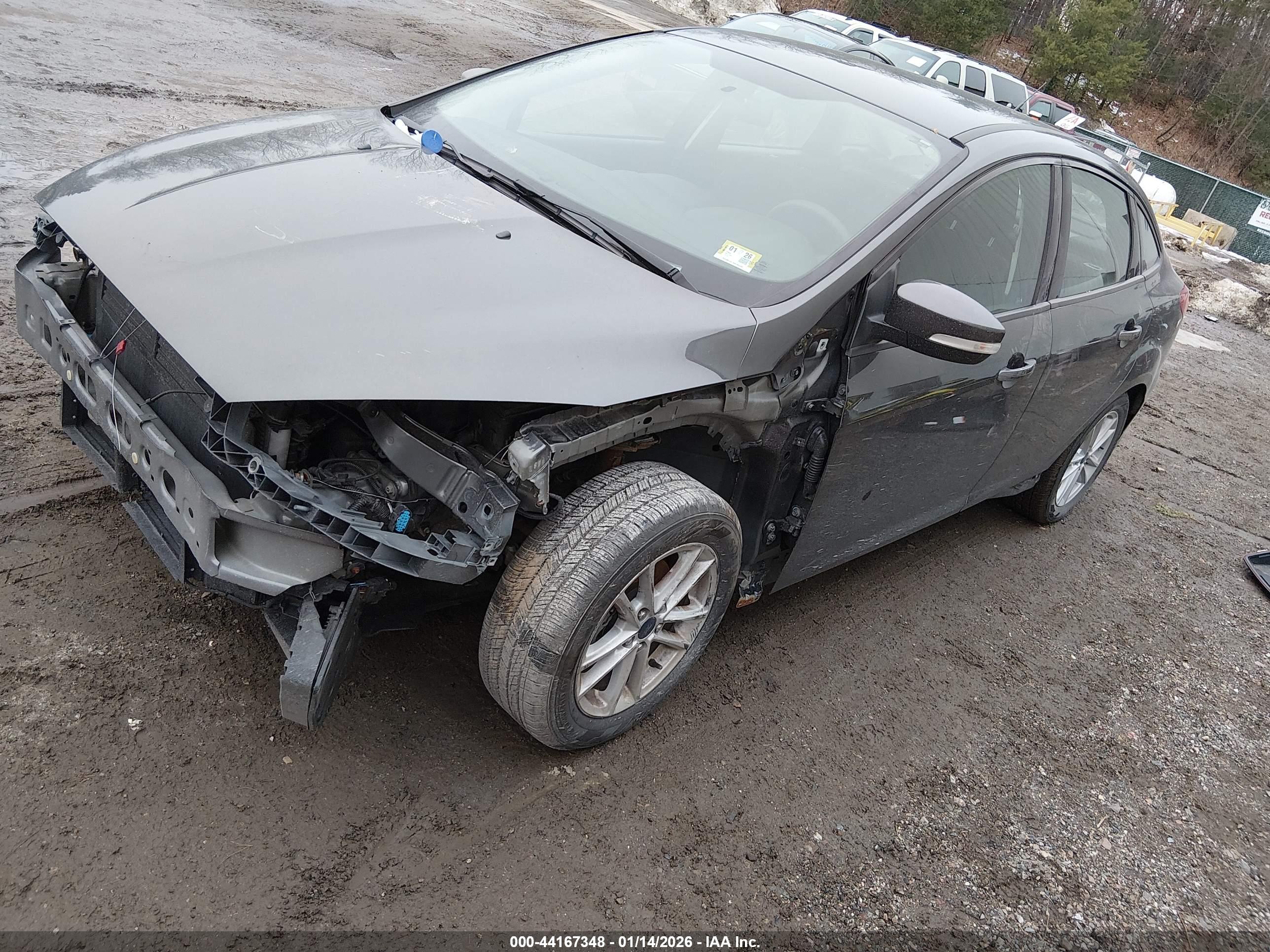 FORD FOCUS image 2