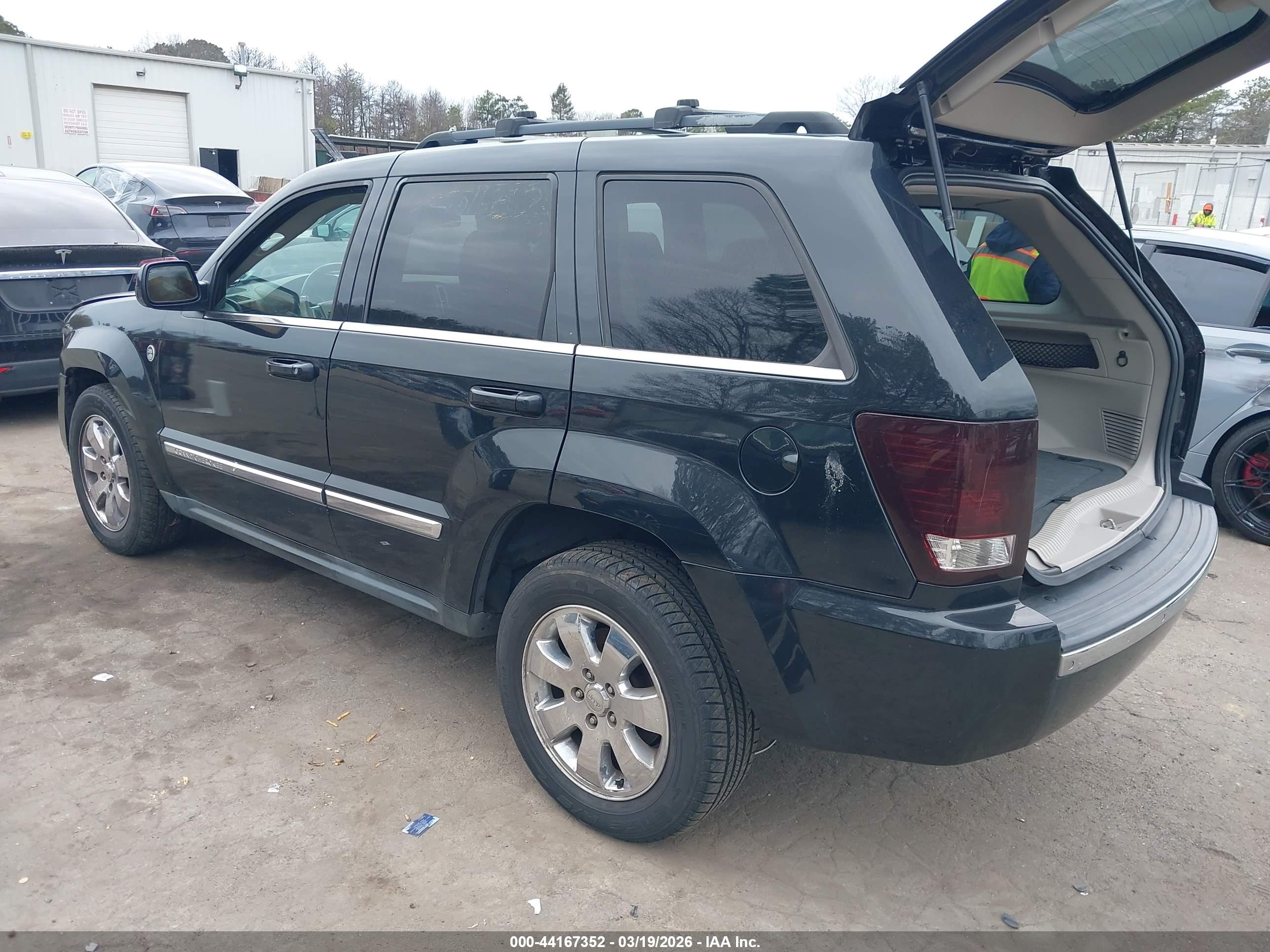 JEEP GRAND image 3