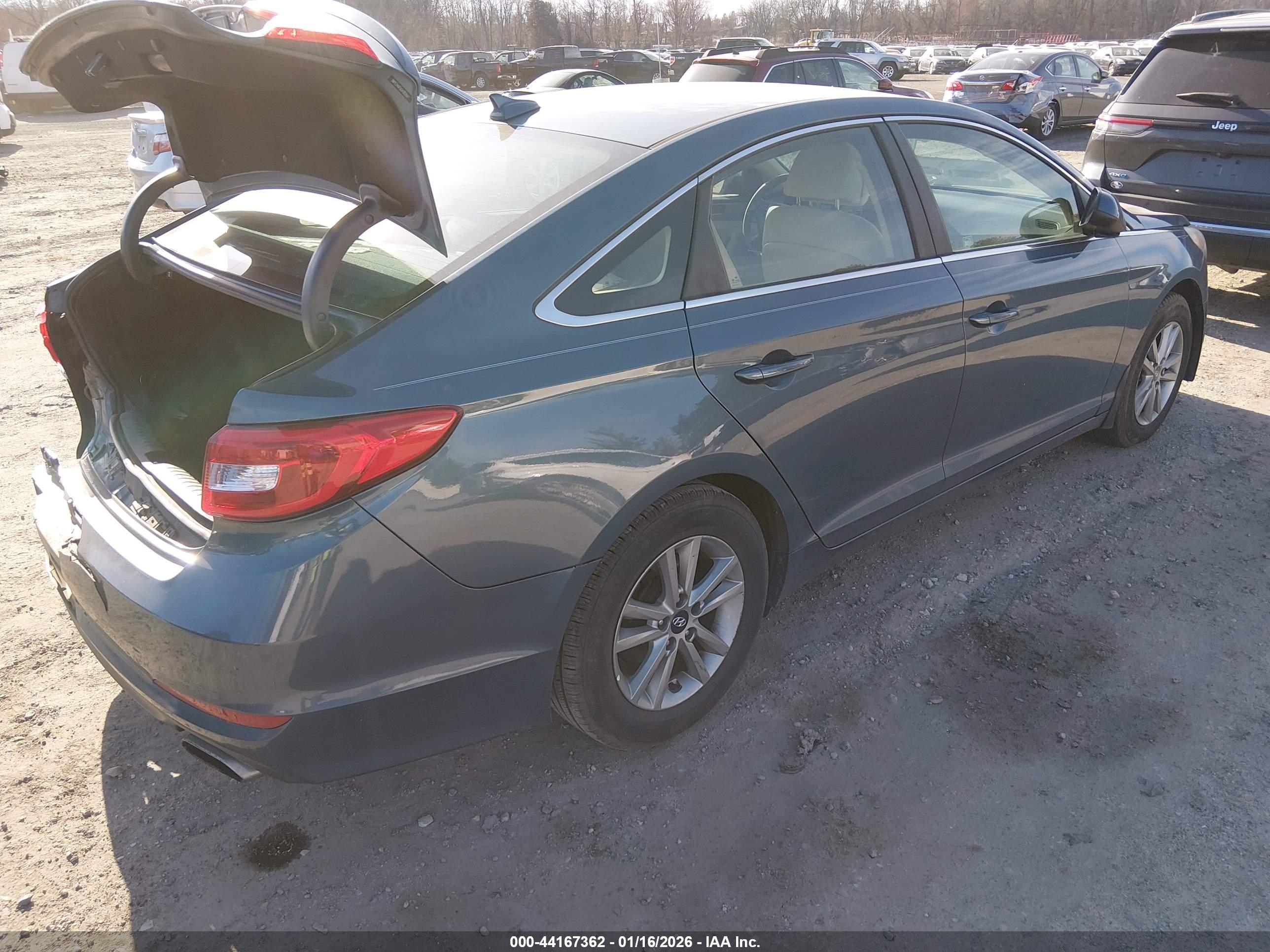 HYUNDAI SONATA image 4