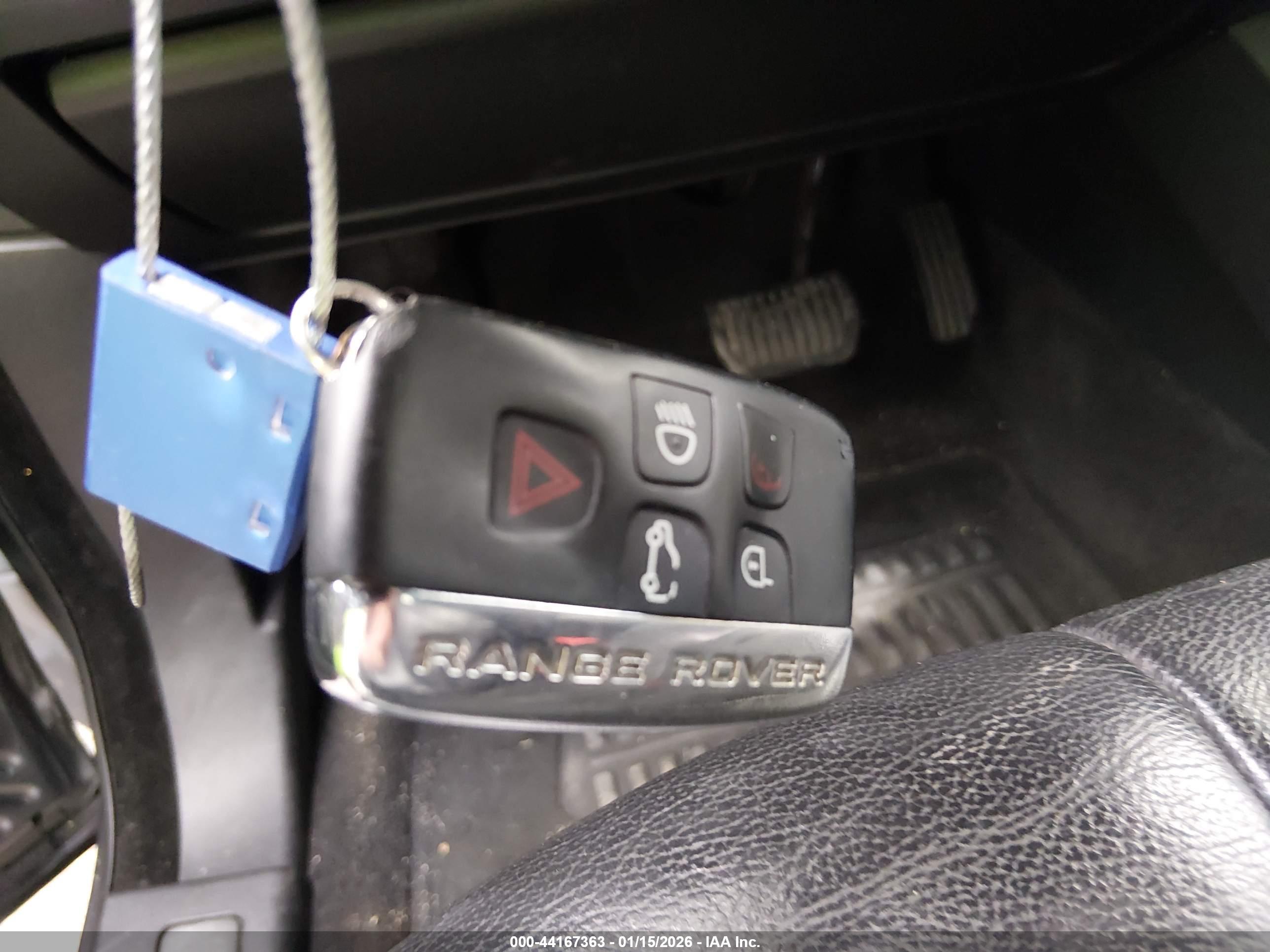 LAND ROVER image 11