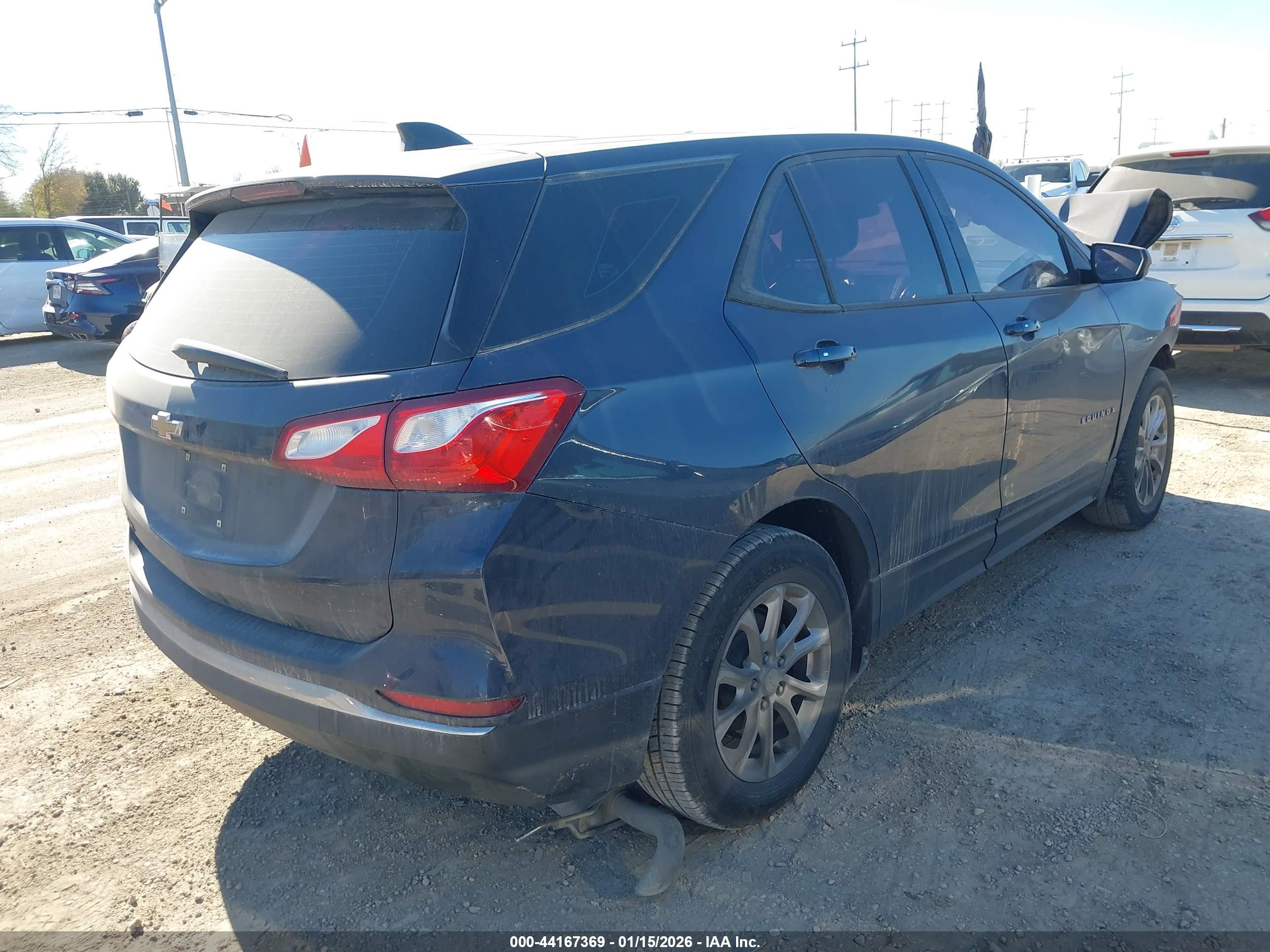 CHEVROLET EQUINOX image 4