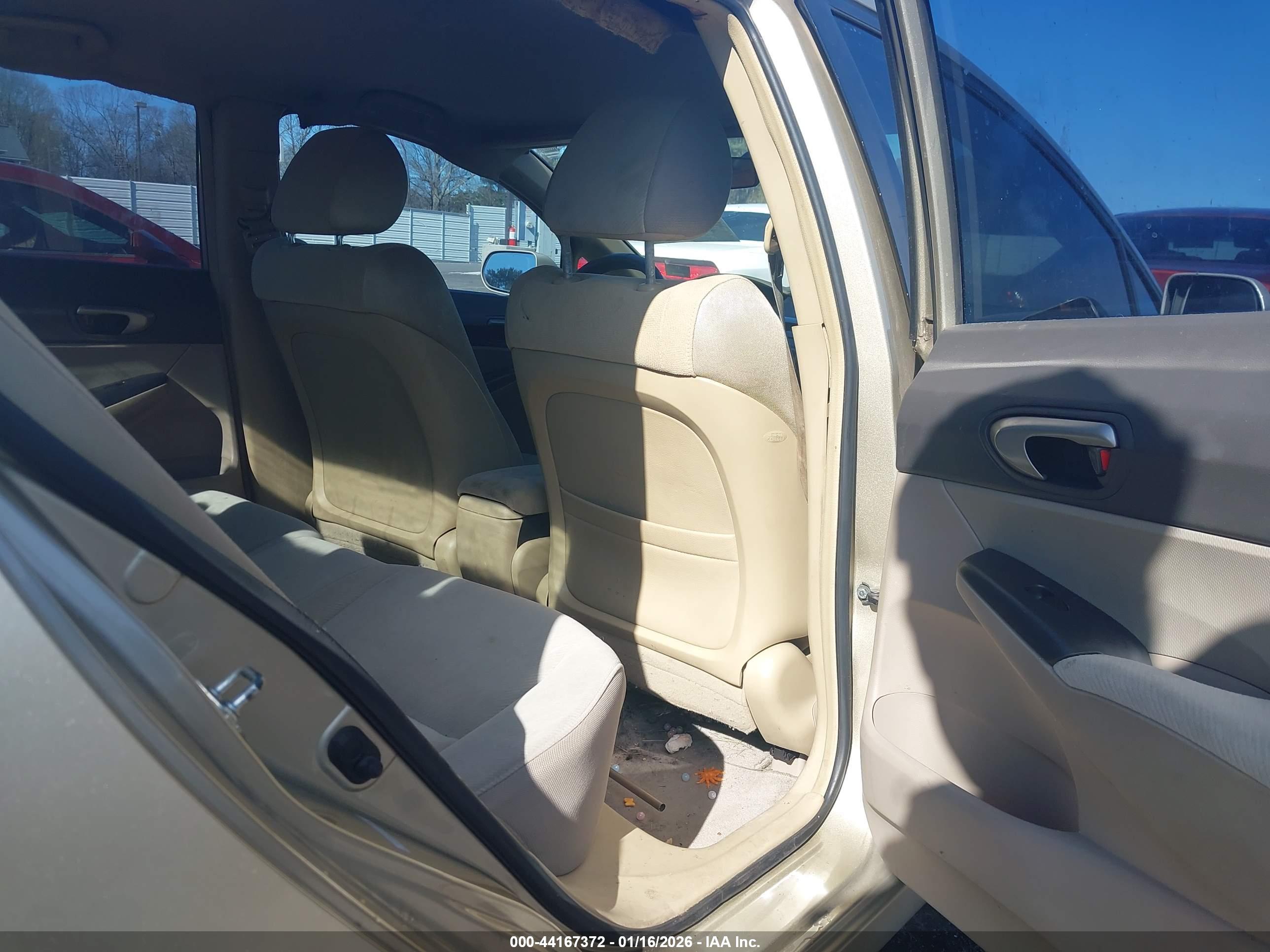 HONDA CIVIC image 8