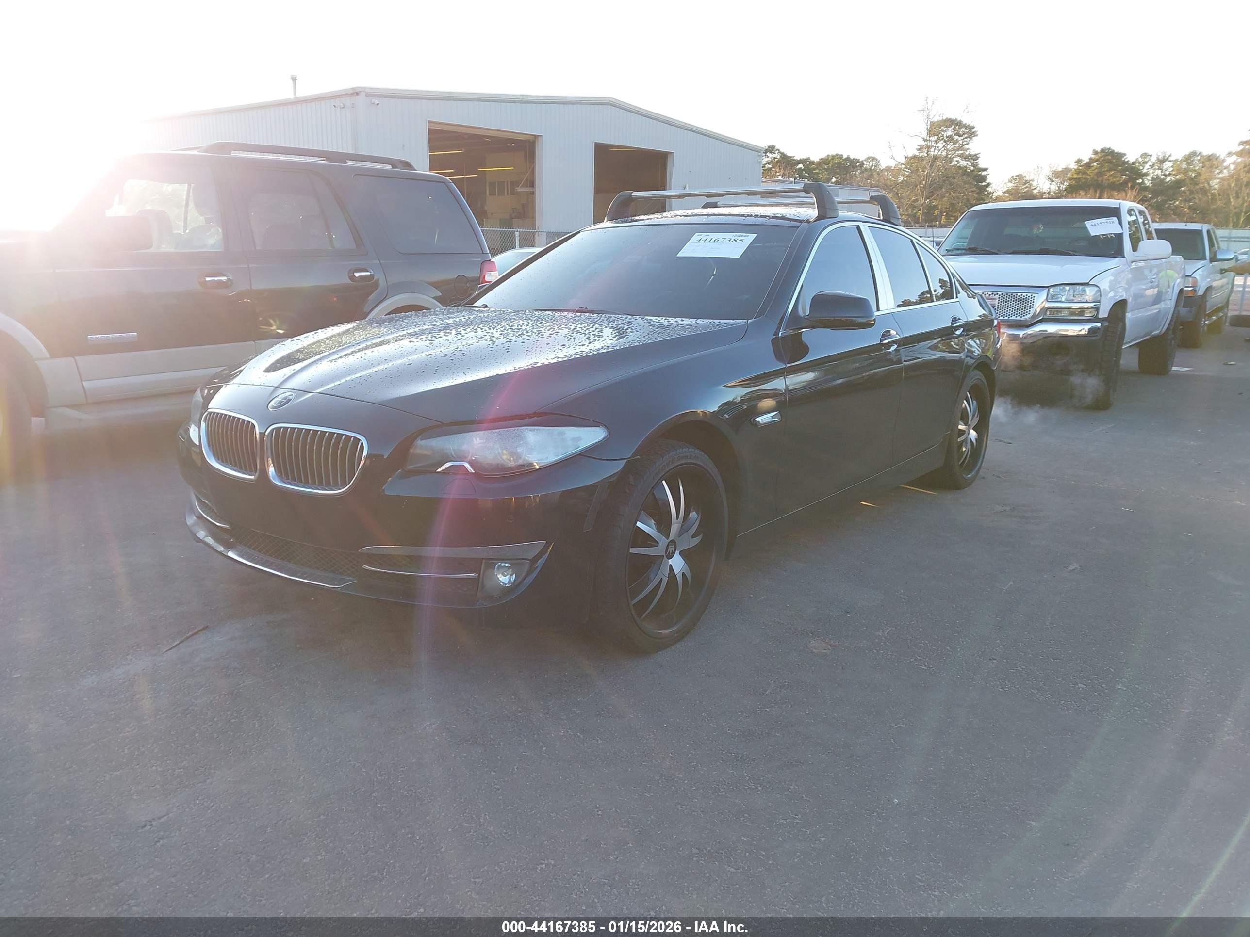 BMW 535I image 2