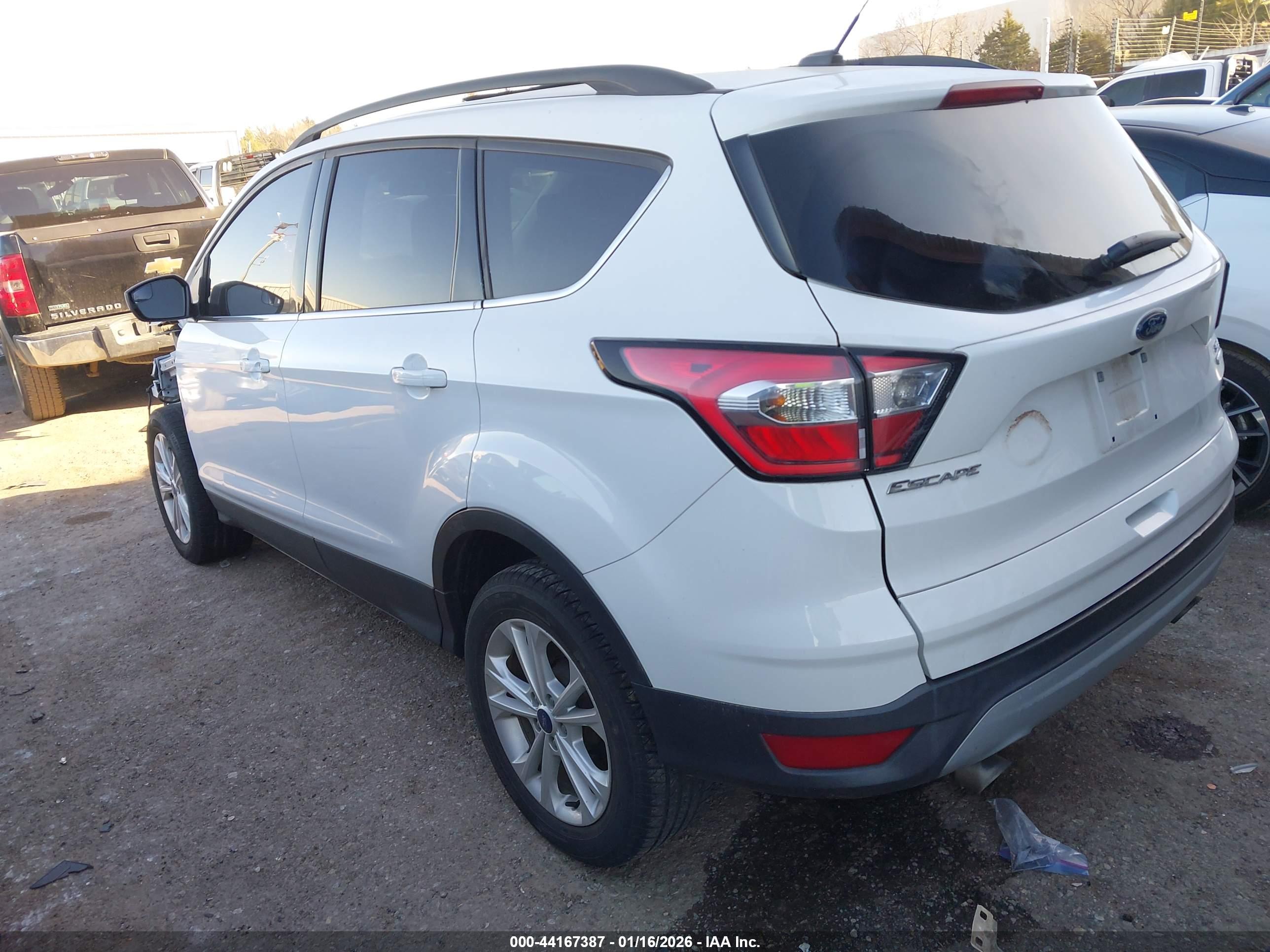 FORD ESCAPE image 3