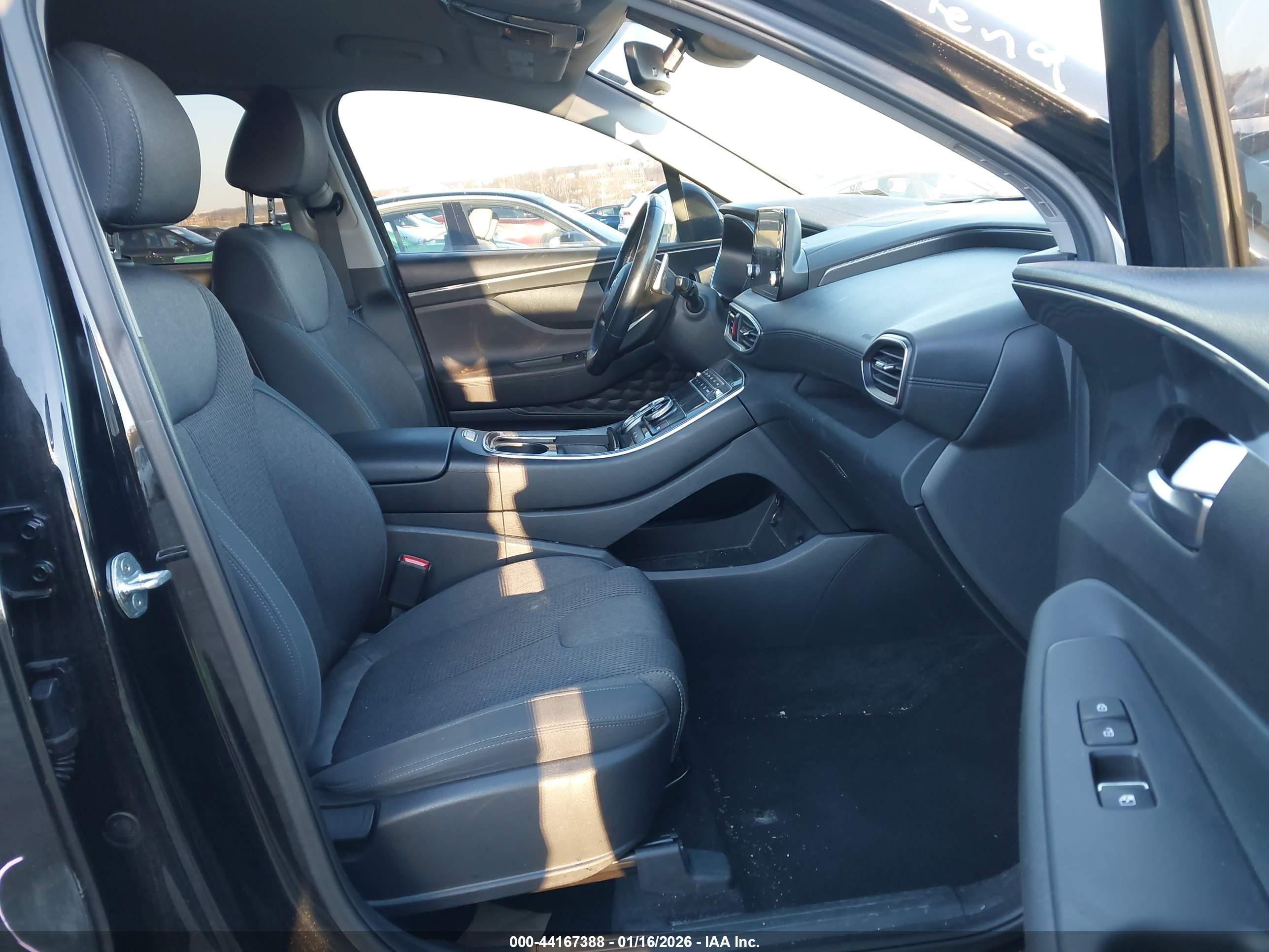 HYUNDAI SANTA image 5