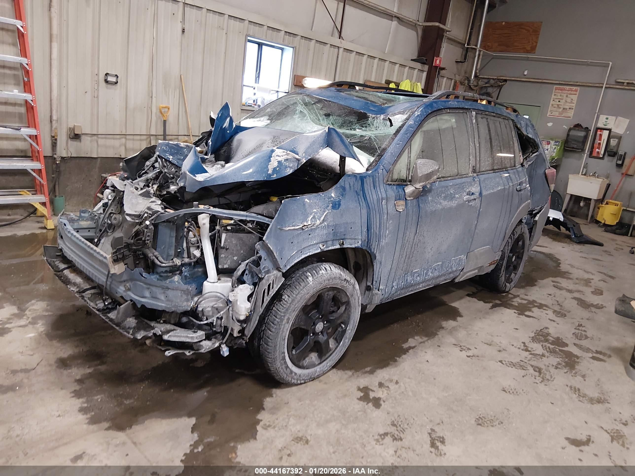 SUBARU FORESTER image 2