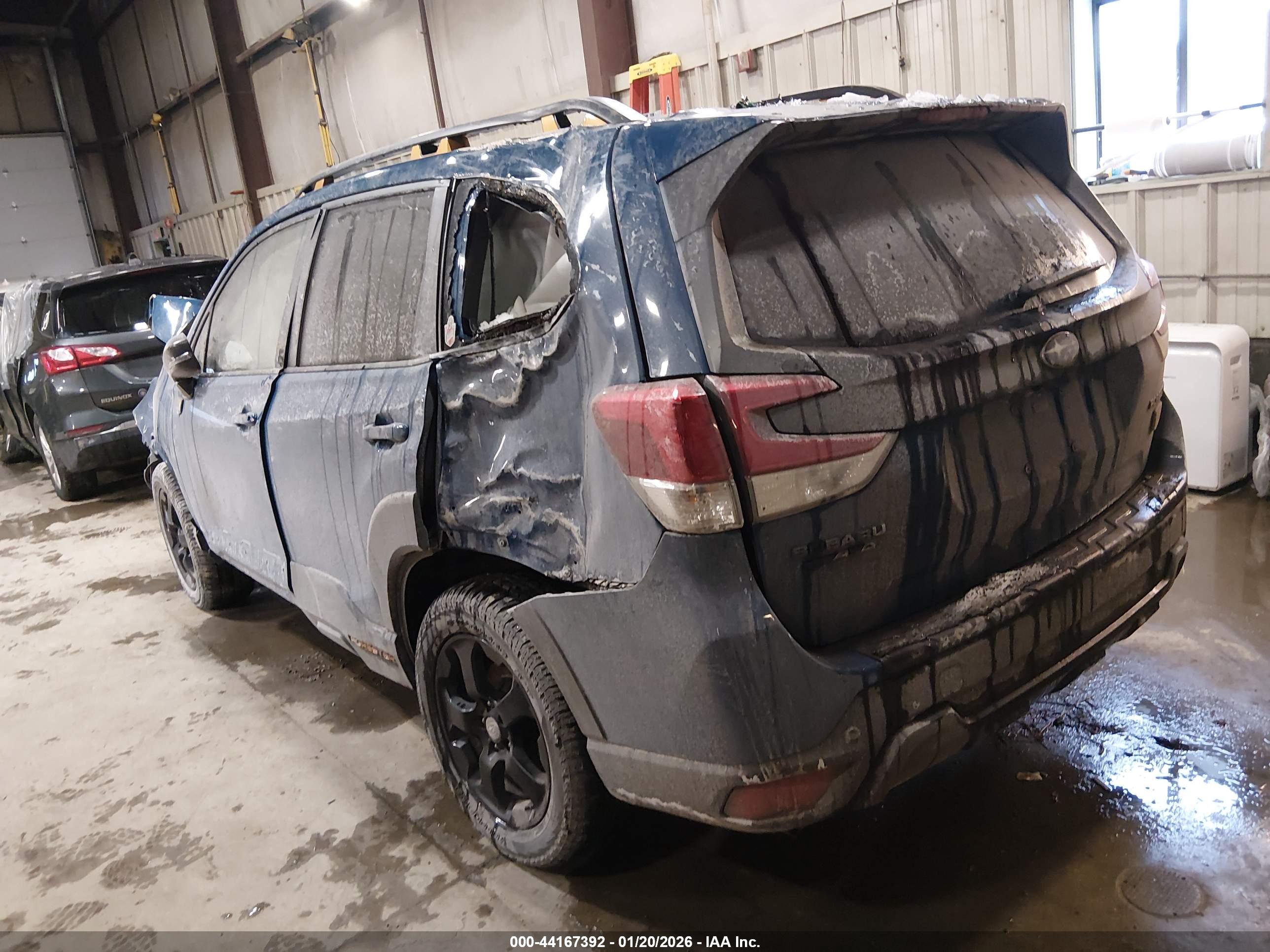 SUBARU FORESTER image 3