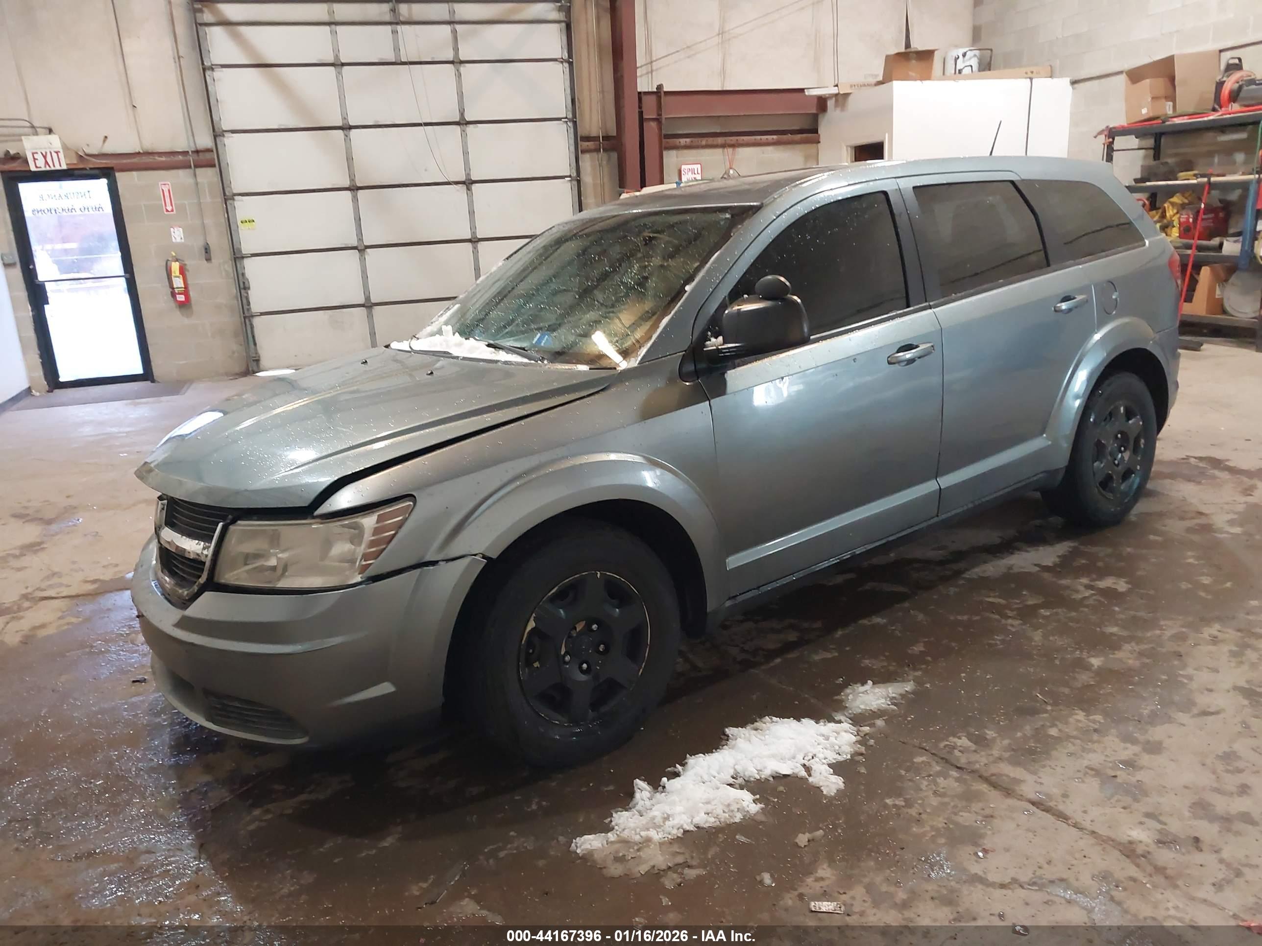 DODGE JOURNEY image 2