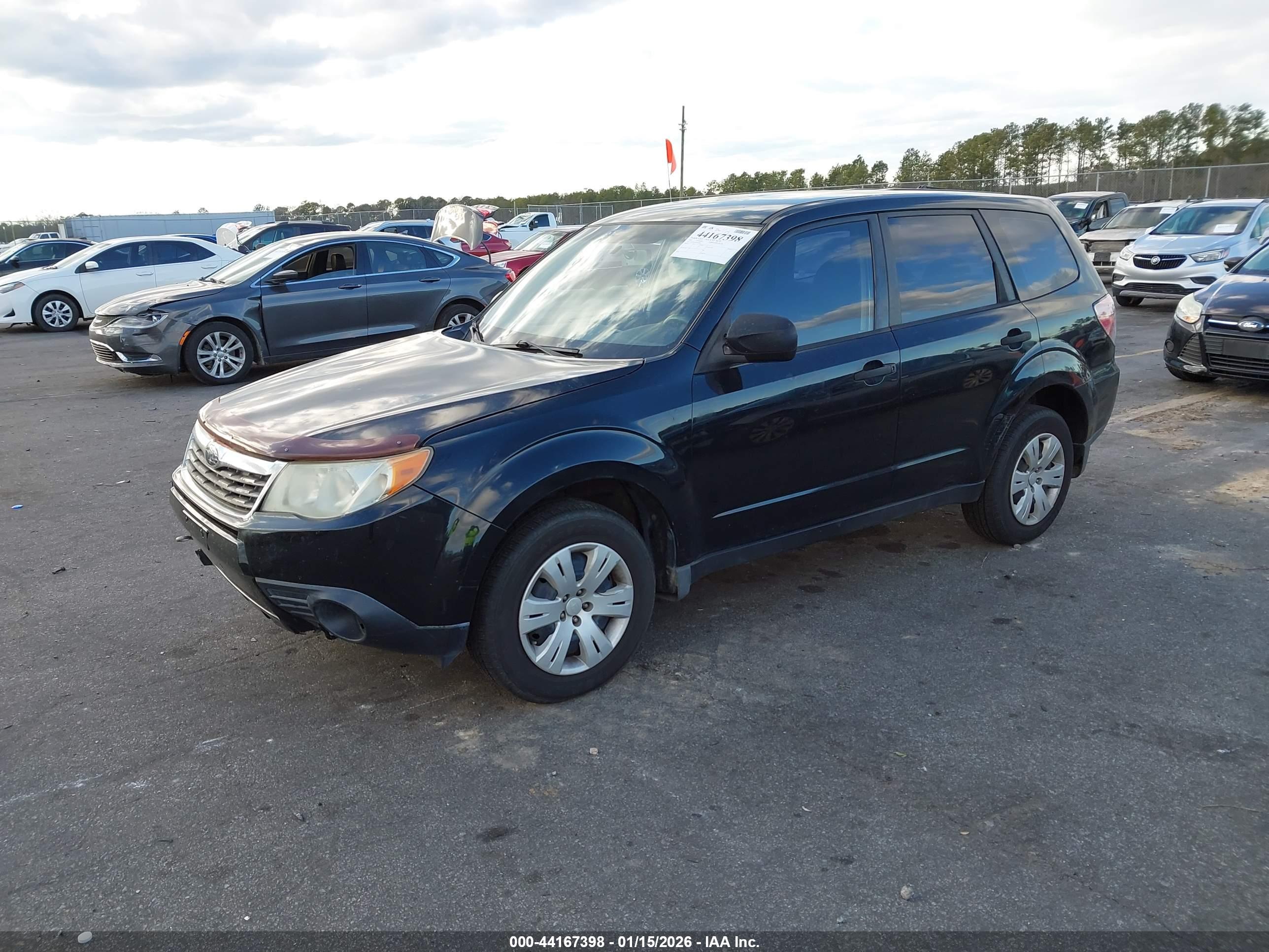 SUBARU FORESTER image 2