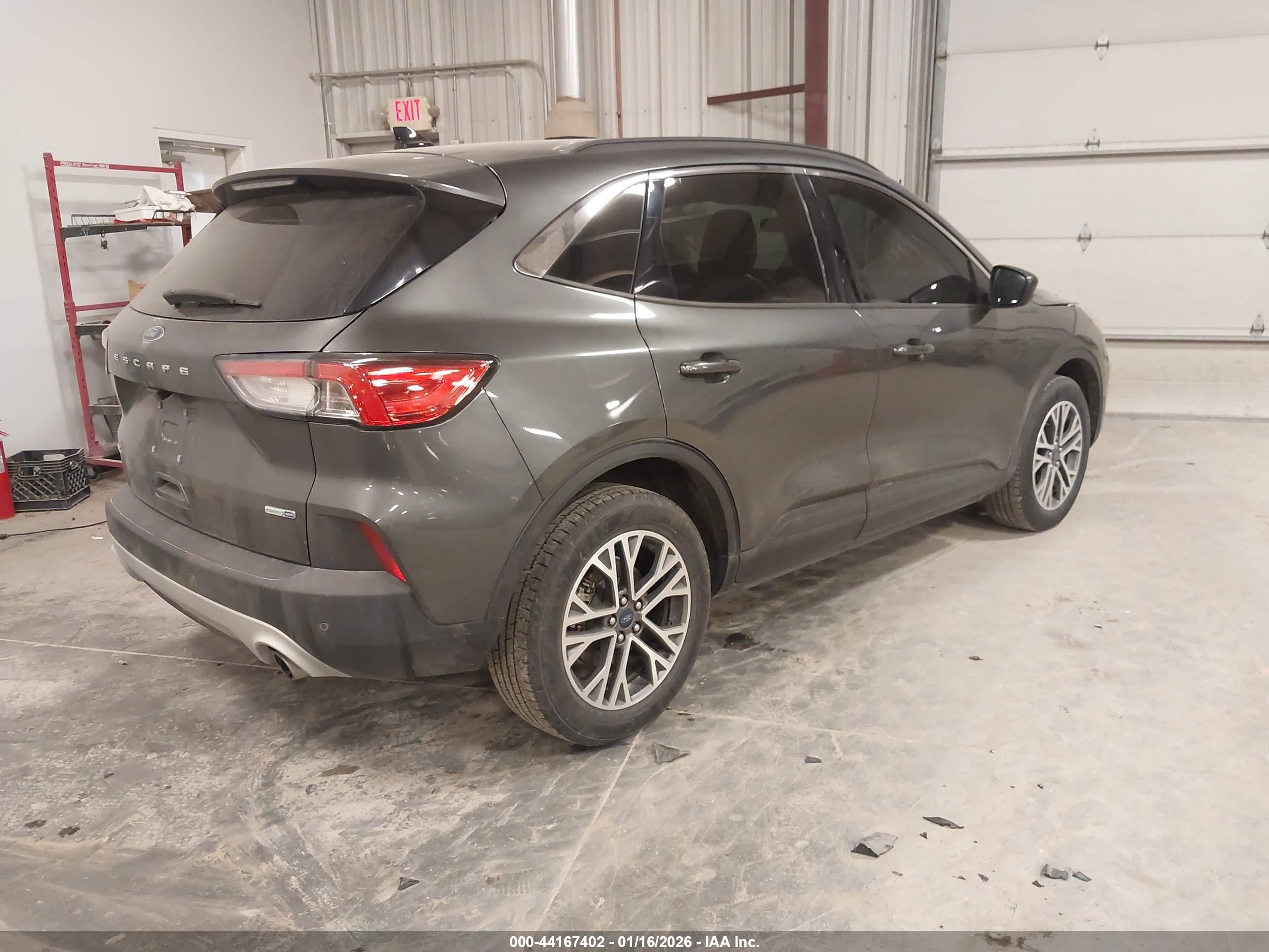 FORD ESCAPE image 4