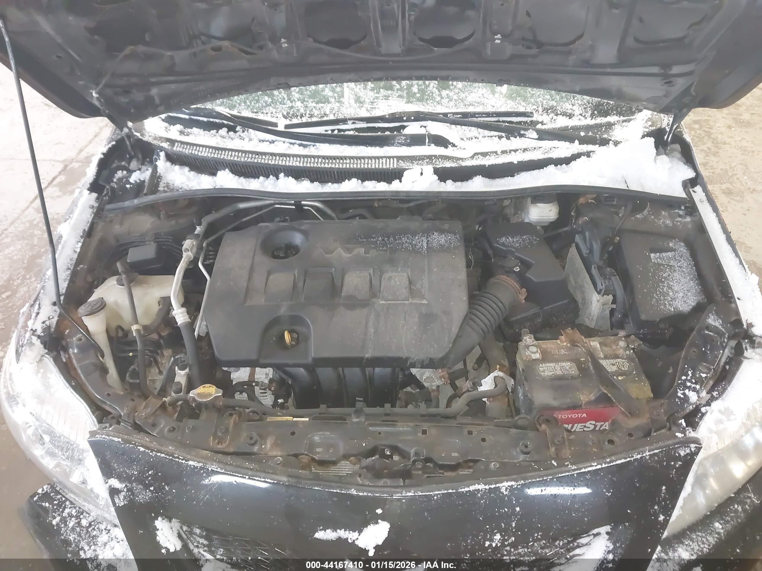 TOYOTA COROLLA image 10