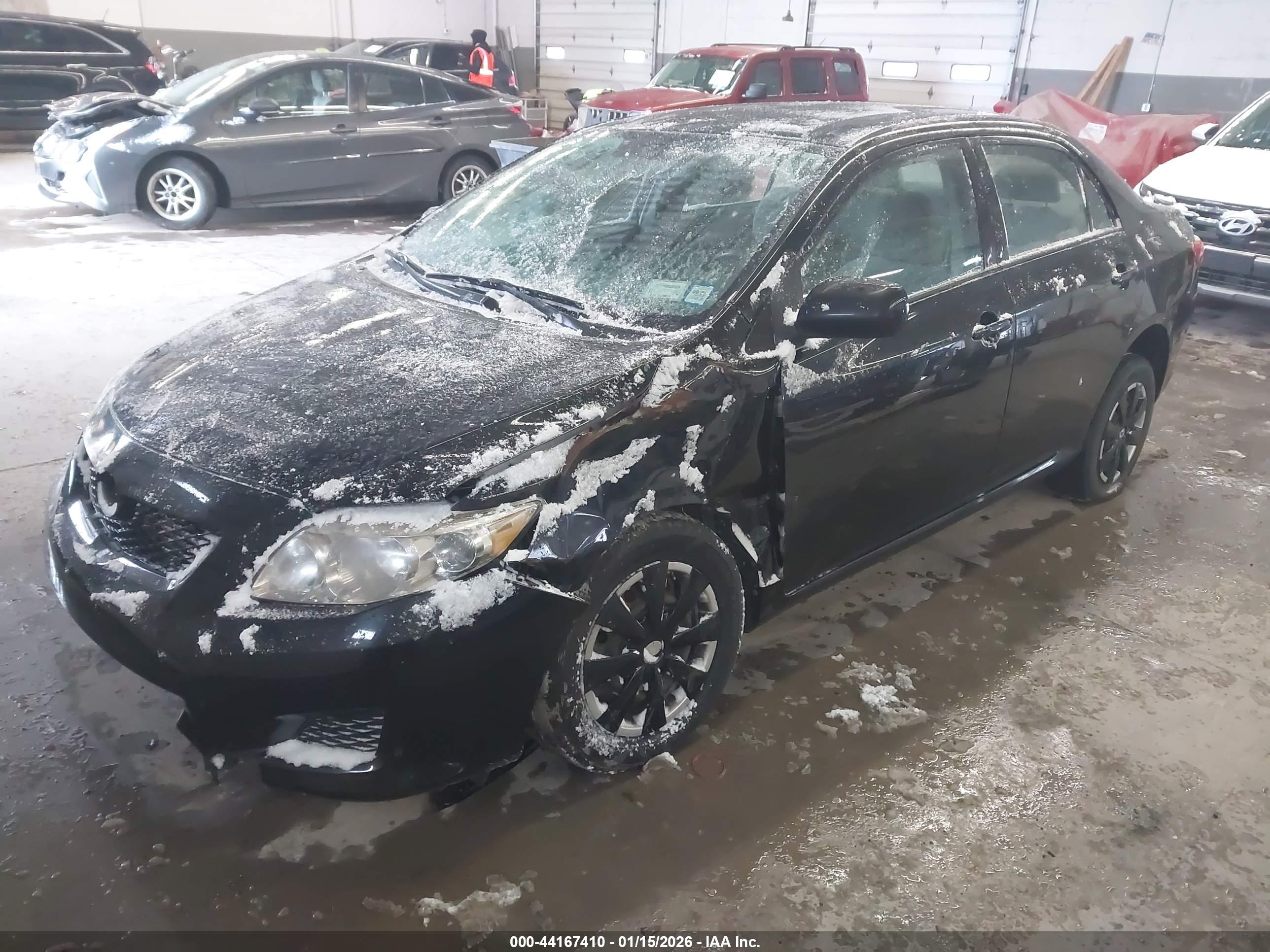 TOYOTA COROLLA image 2