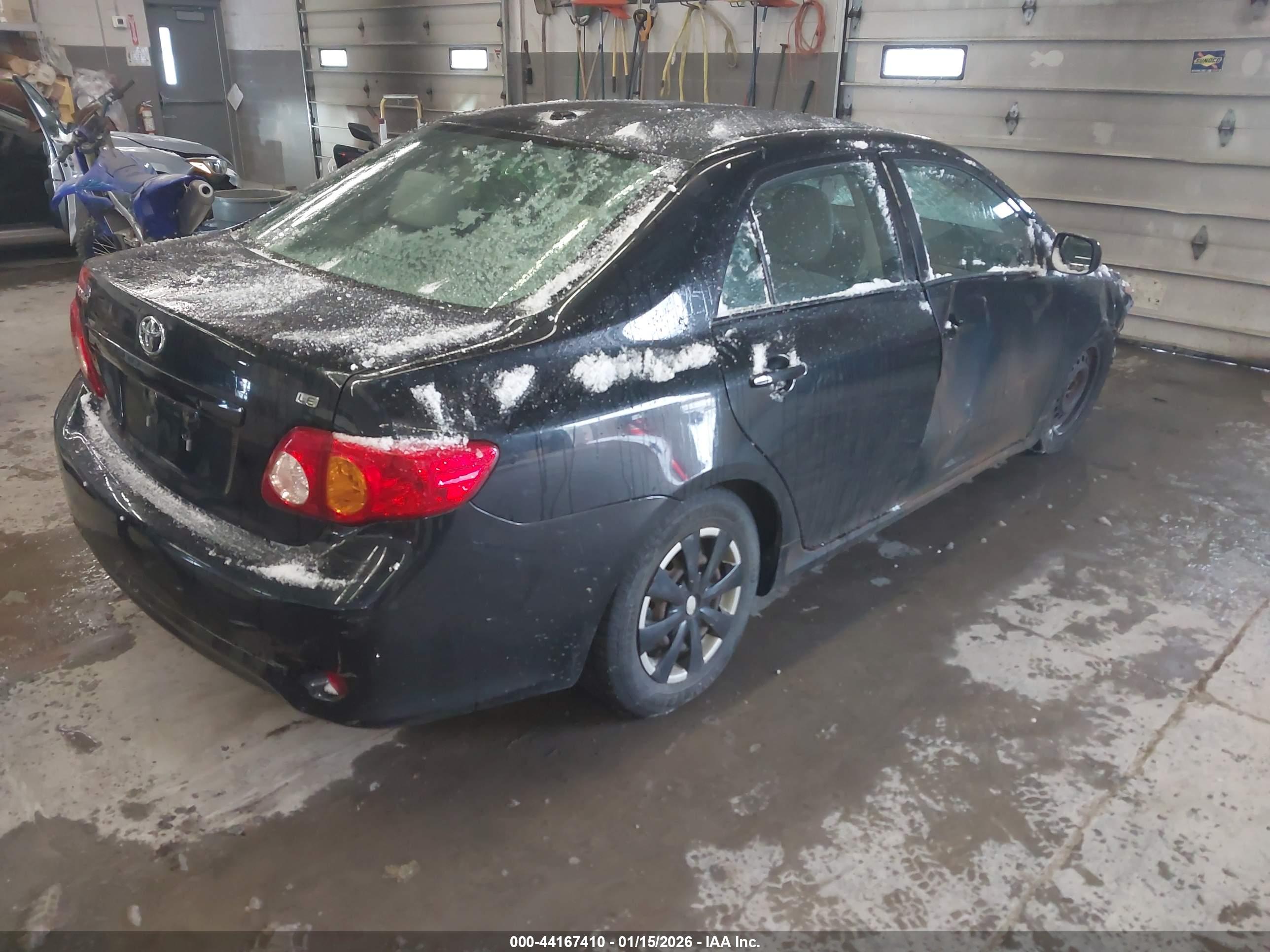 TOYOTA COROLLA image 4