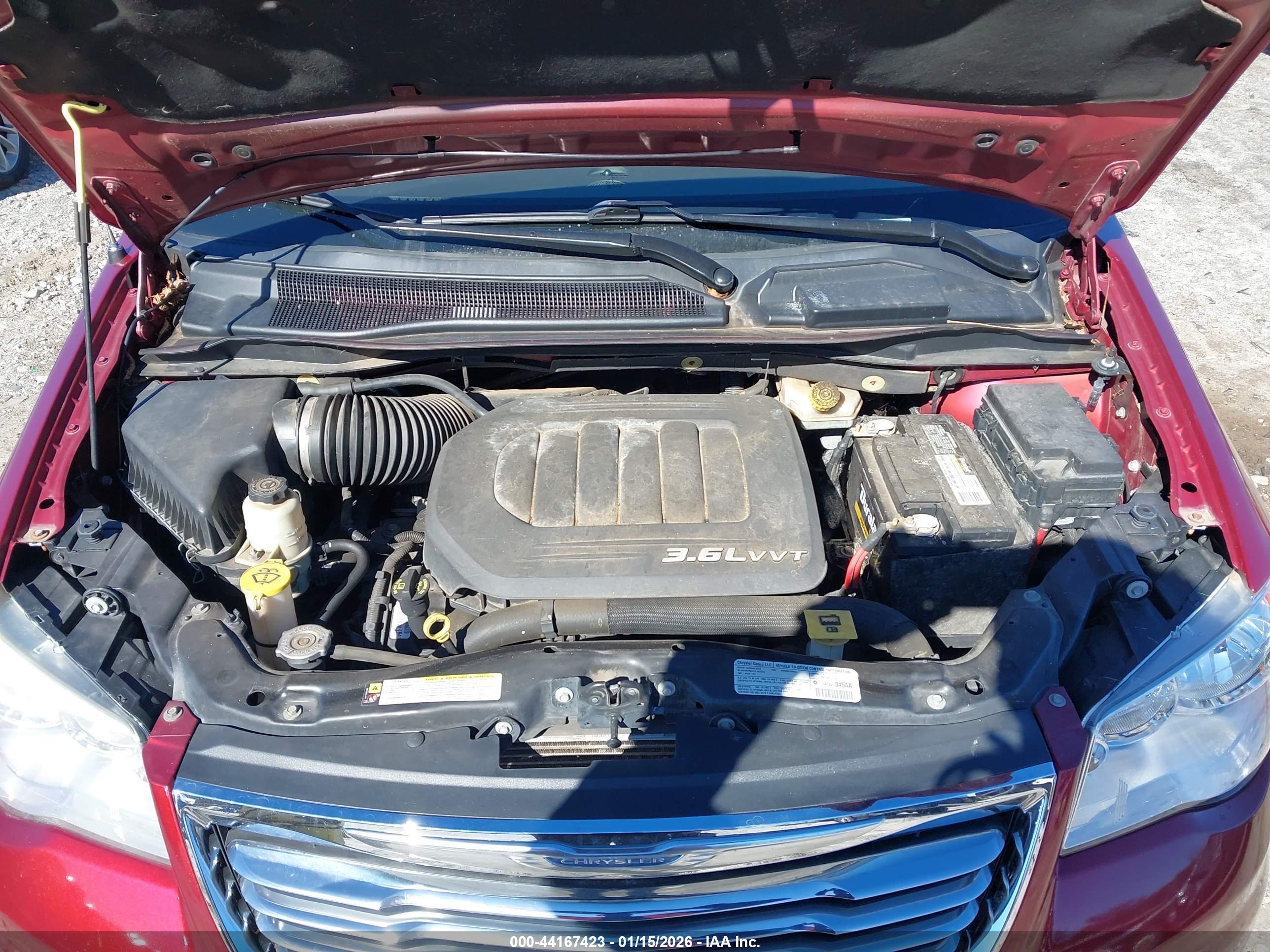 CHRYSLER TOWN image 10