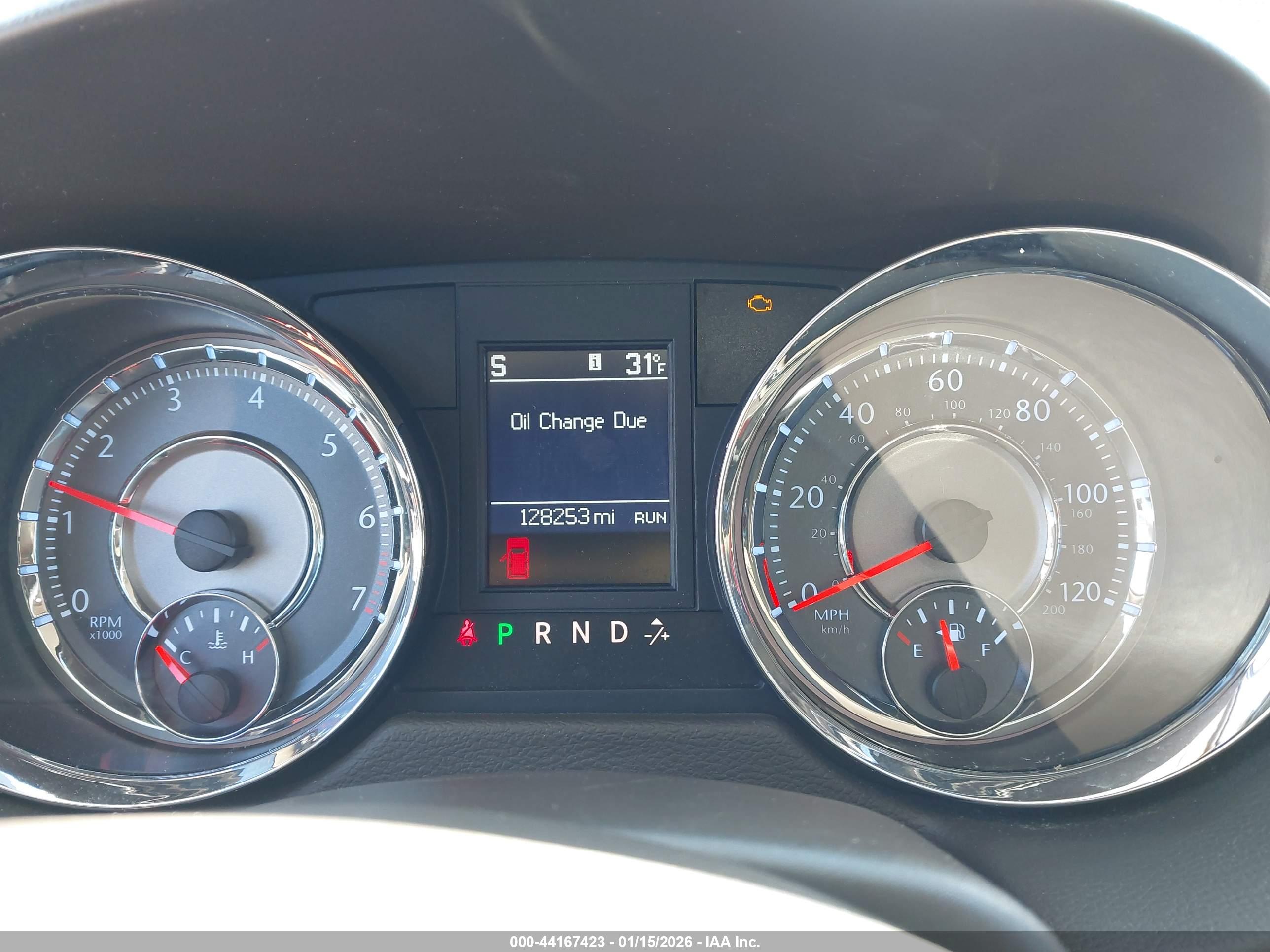 CHRYSLER TOWN image 7