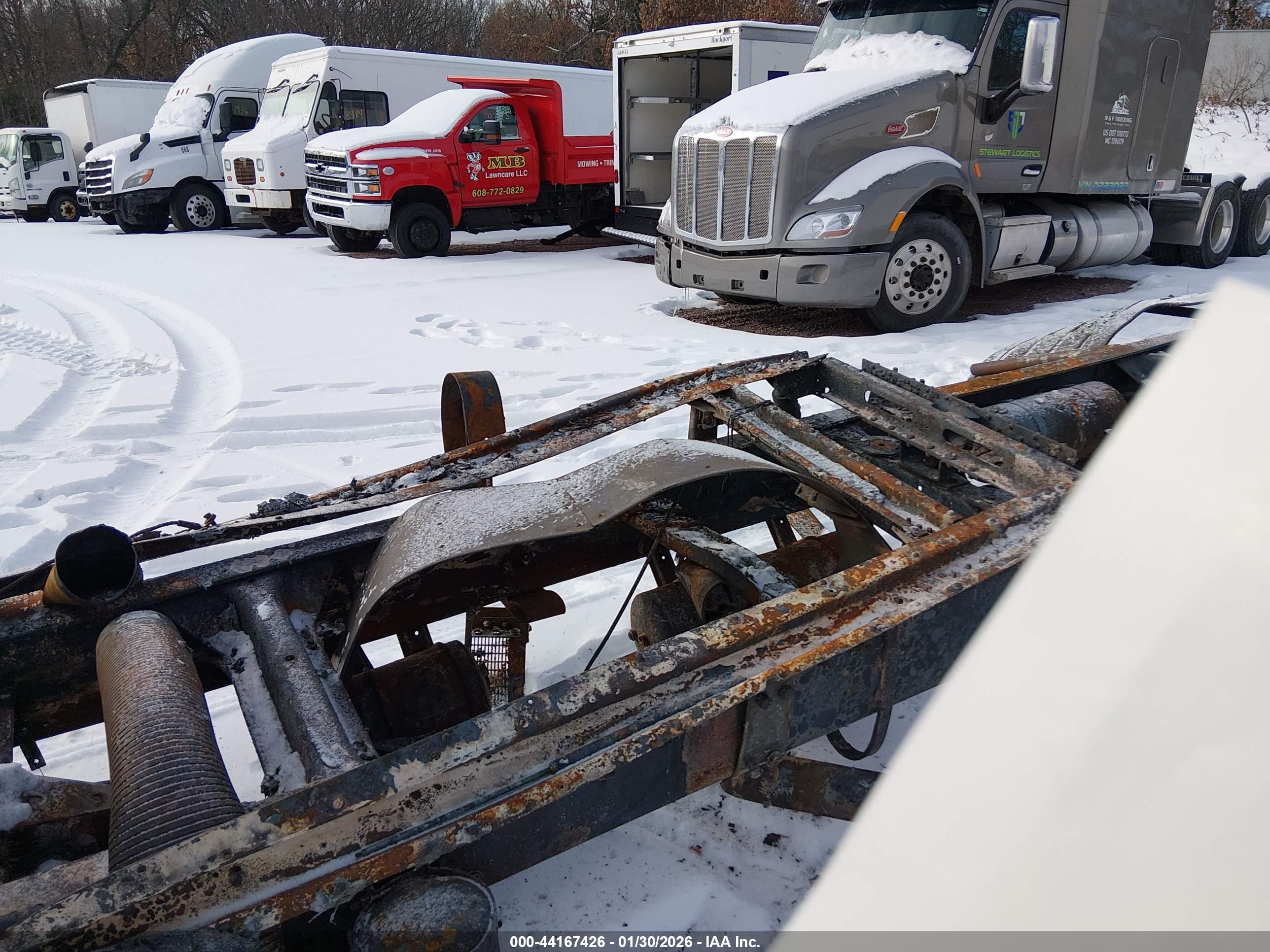 FREIGHTLINER CONVENTIONAL image 7