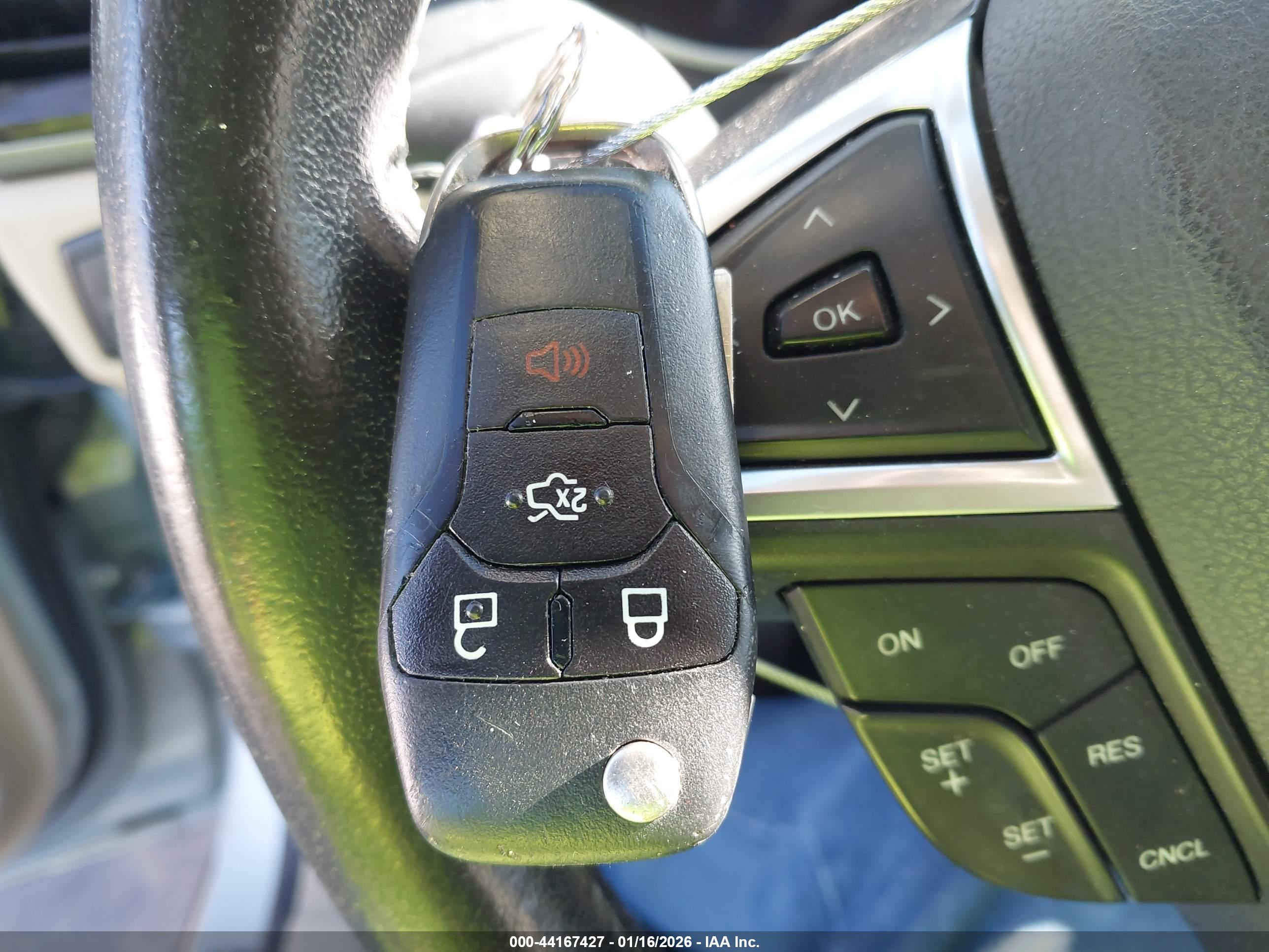 FORD FUSION image 11