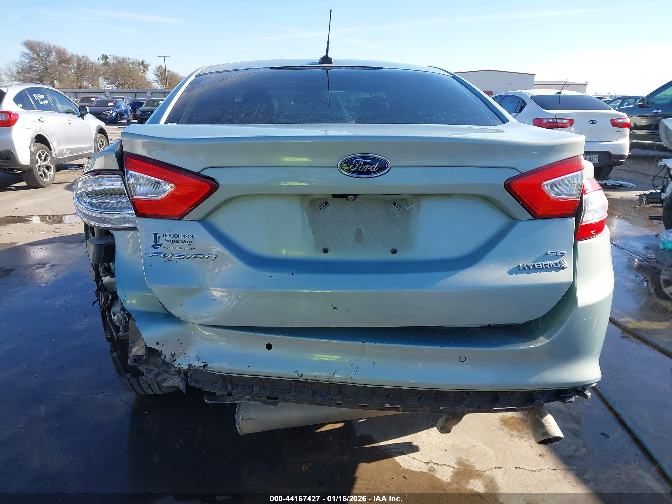 FORD FUSION image 6