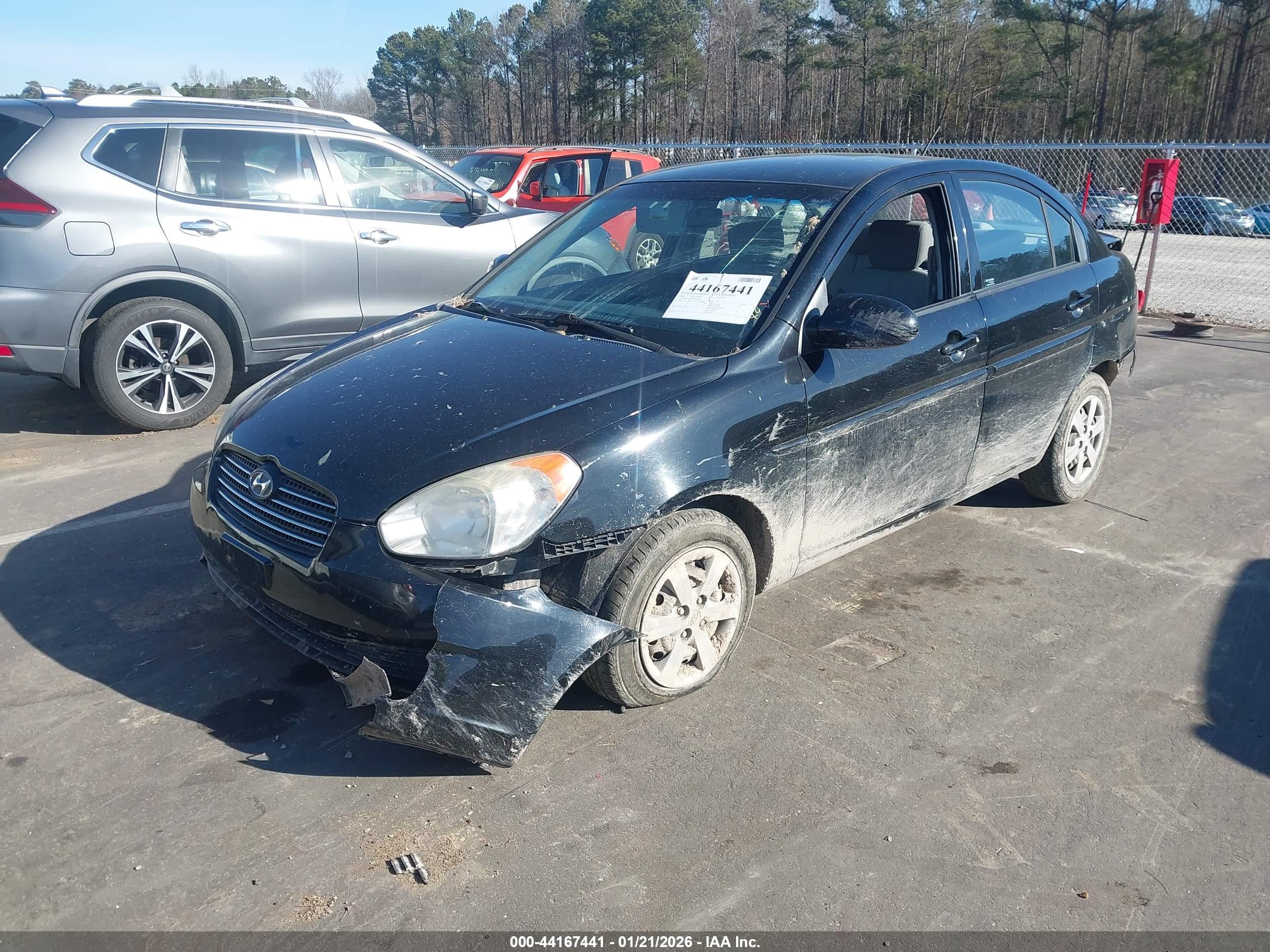HYUNDAI ACCENT image 2