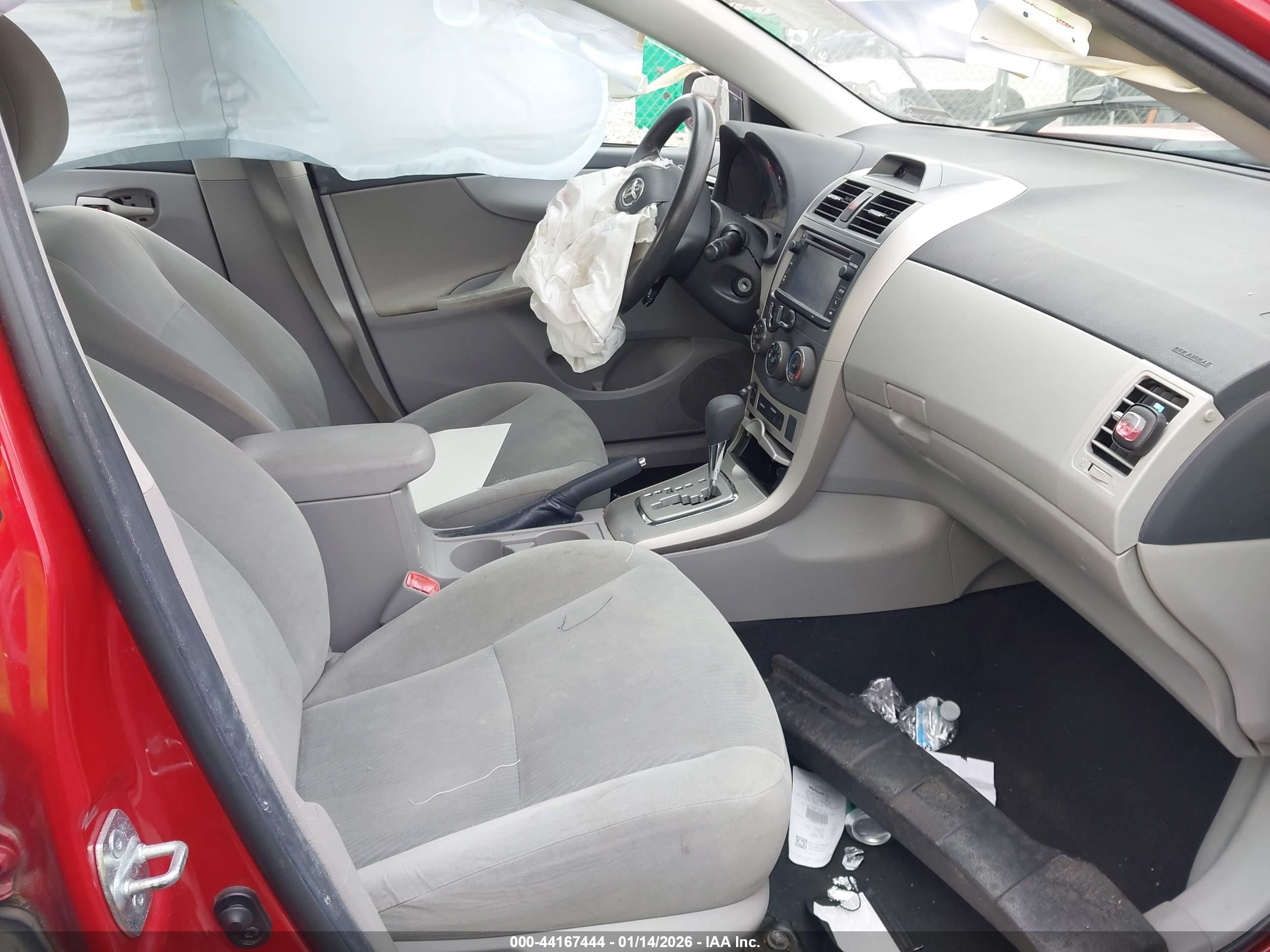 TOYOTA COROLLA image 5