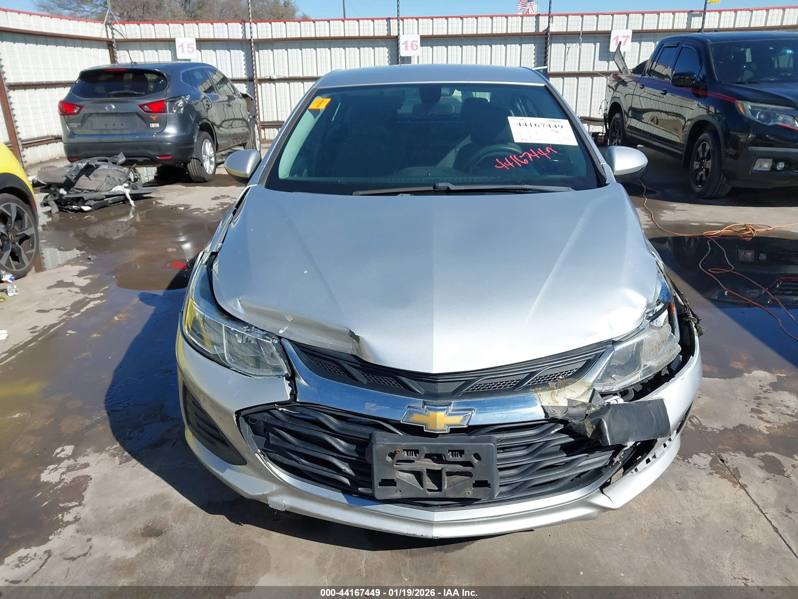 CHEVROLET CRUZE image 6