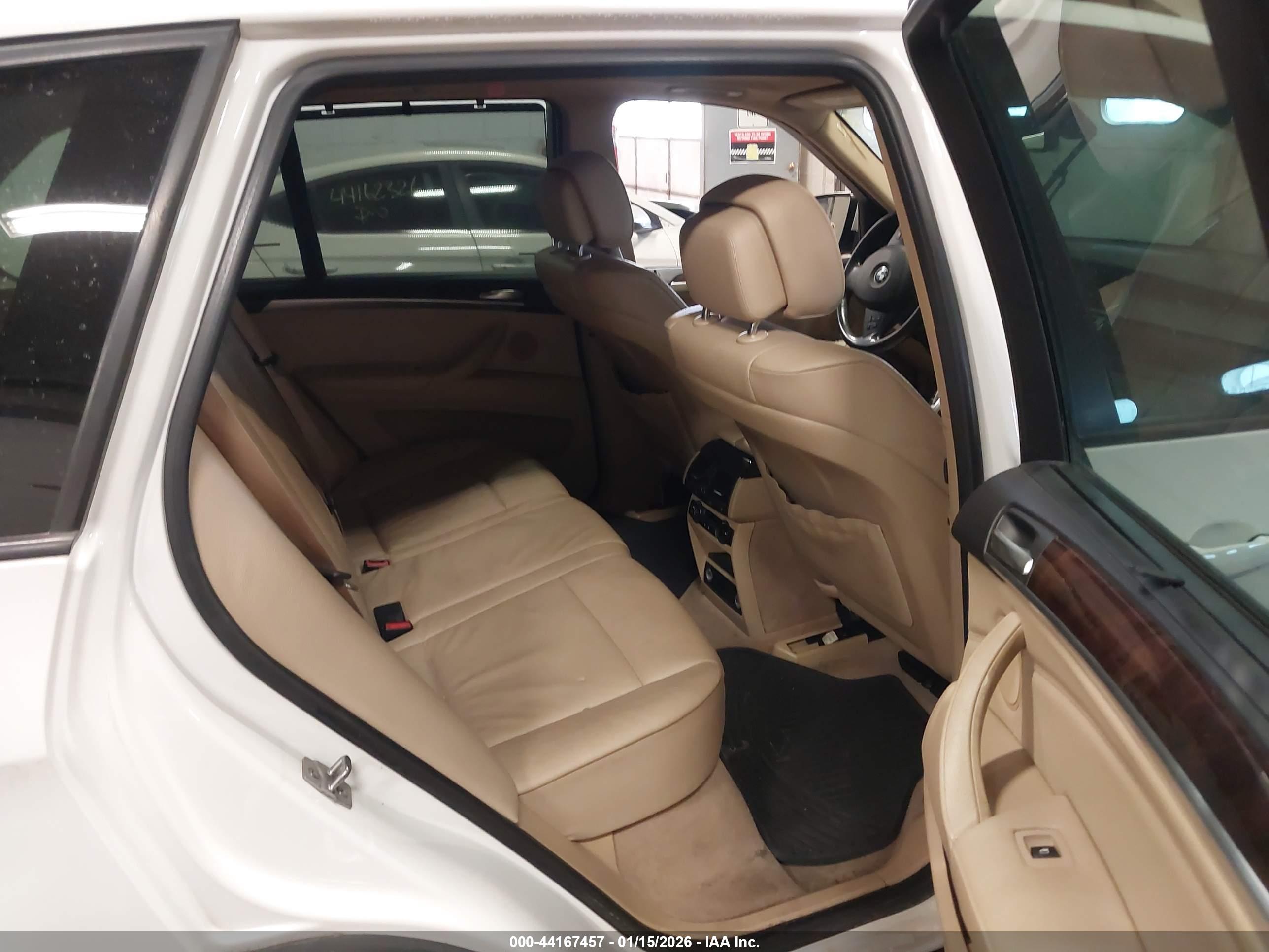 BMW X5 image 8