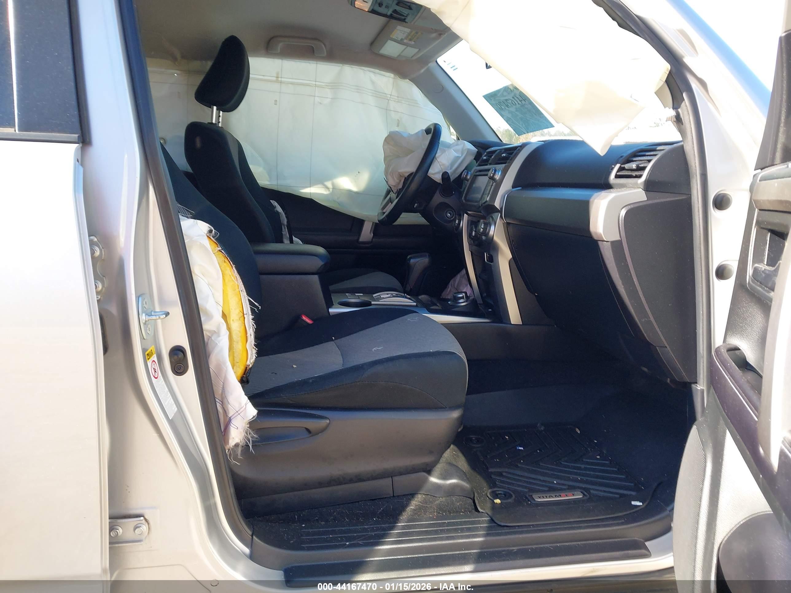 TOYOTA 4RUNNER image 5