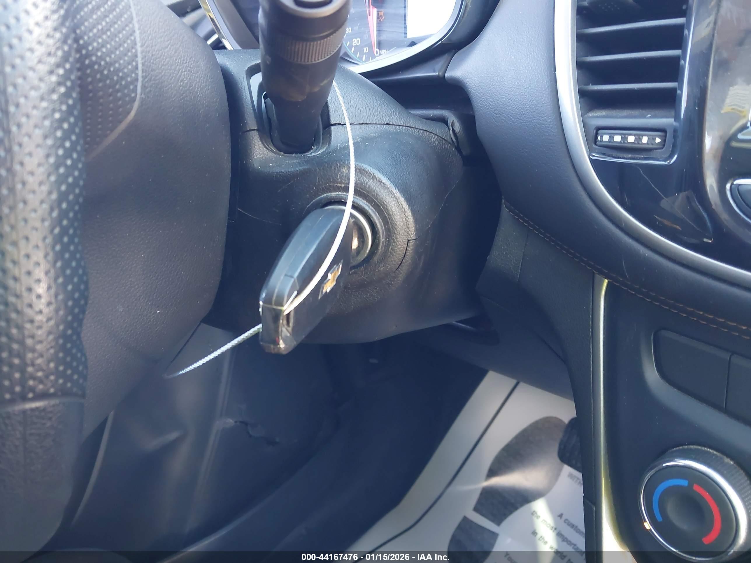 CHEVROLET TRAX image 11