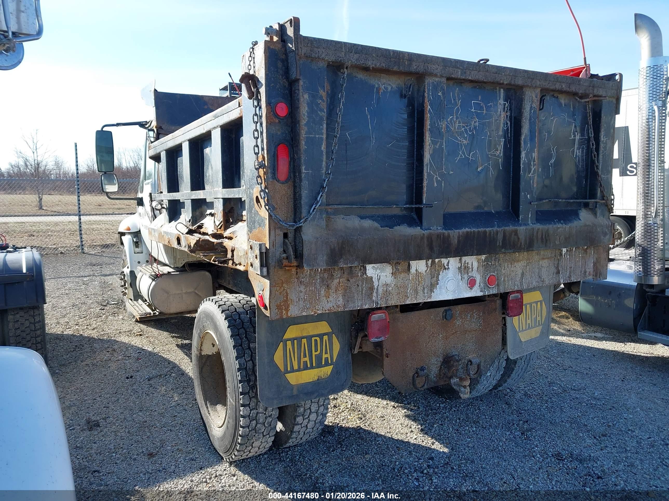 INTERNATIONAL 4000 image 3