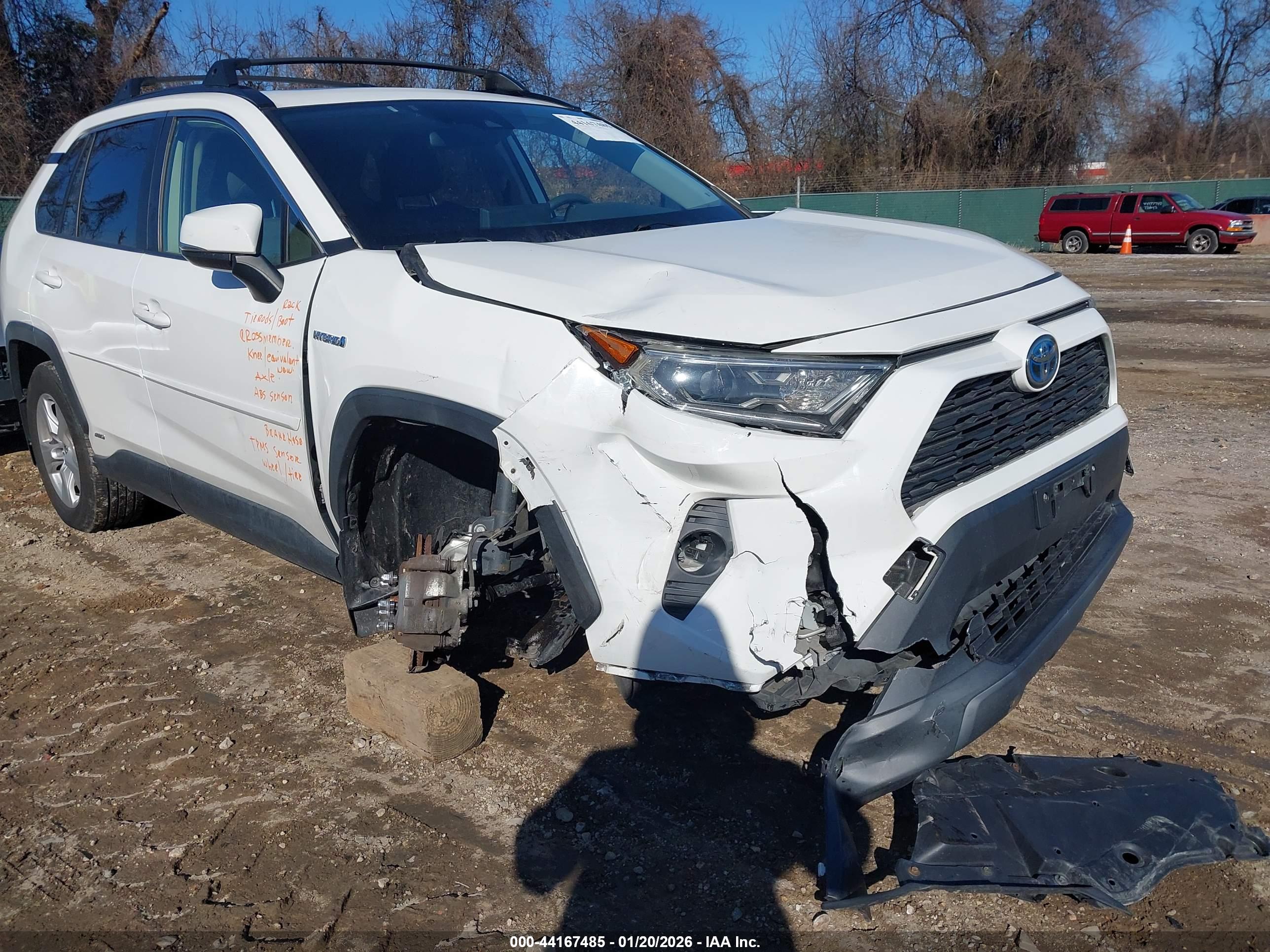 TOYOTA RAV4 image 6