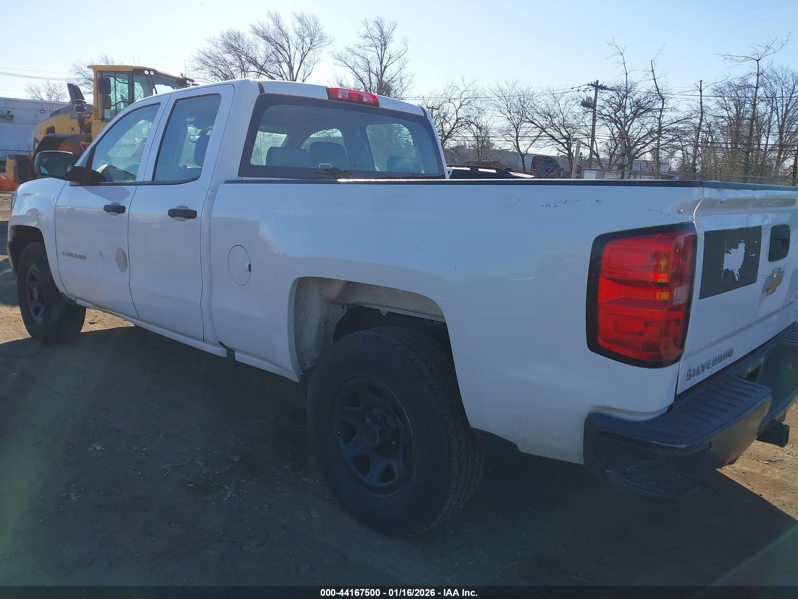 CHEVROLET SILVERADO image 3