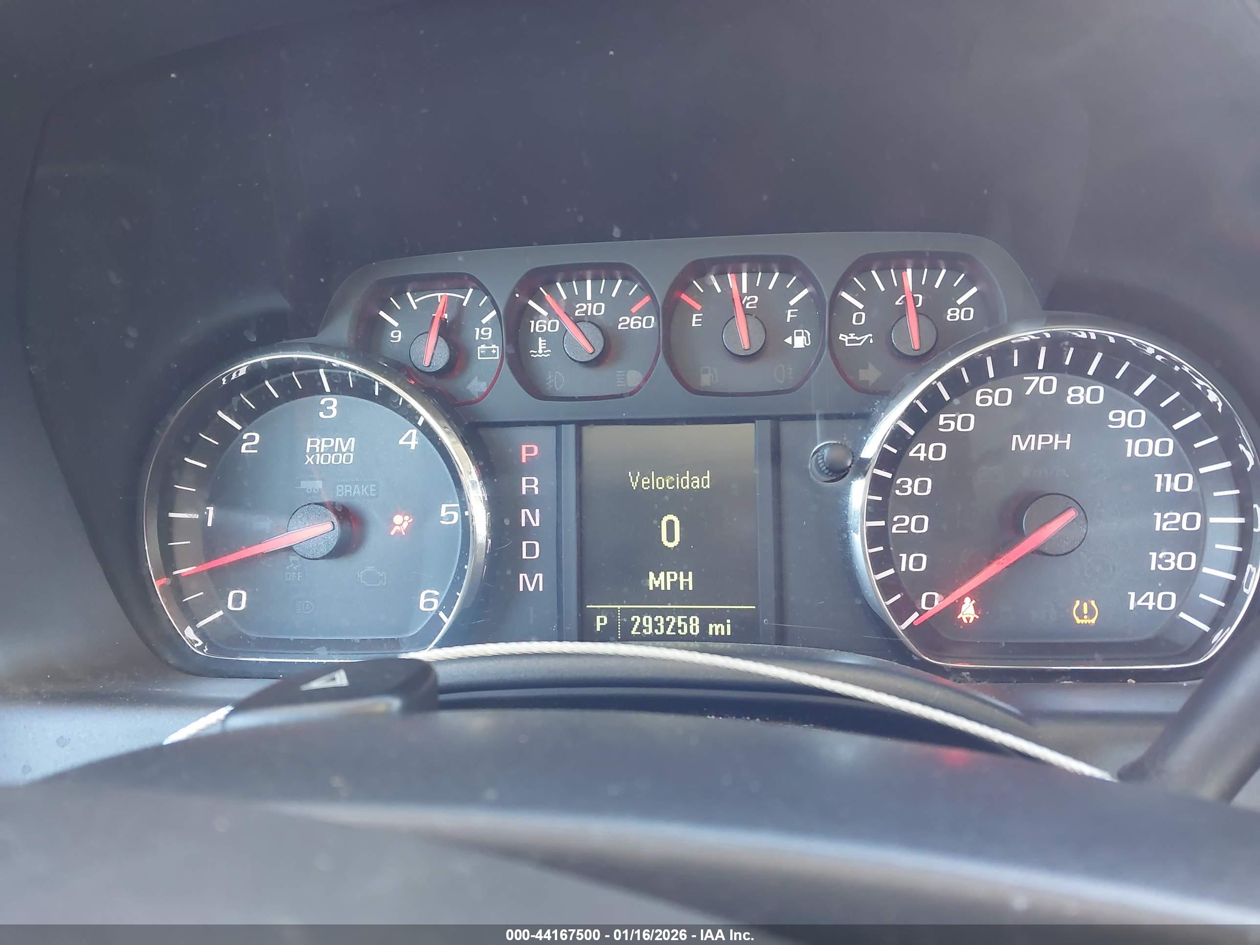 CHEVROLET SILVERADO image 7