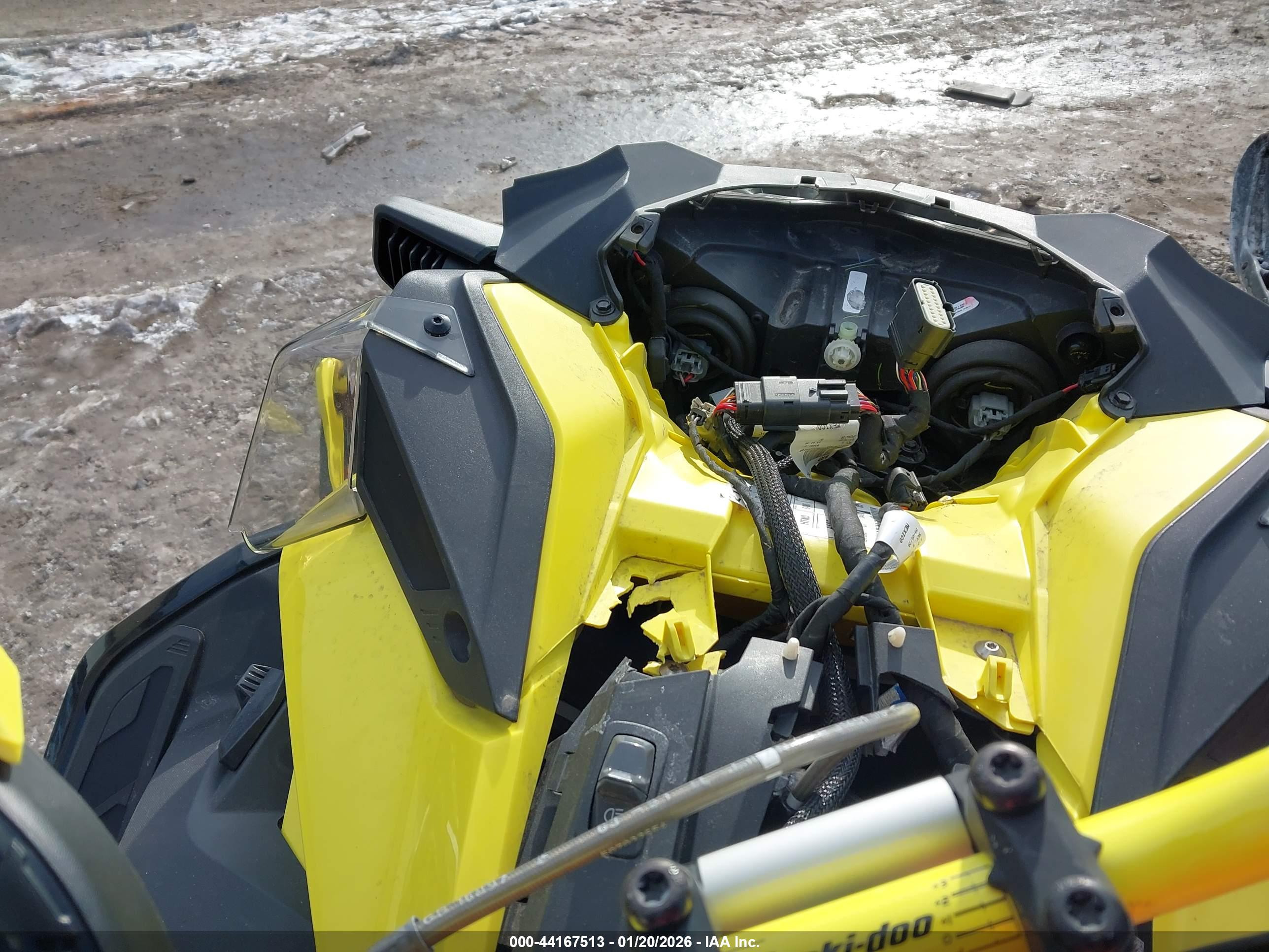SKI-DOO RENEGADE image 7