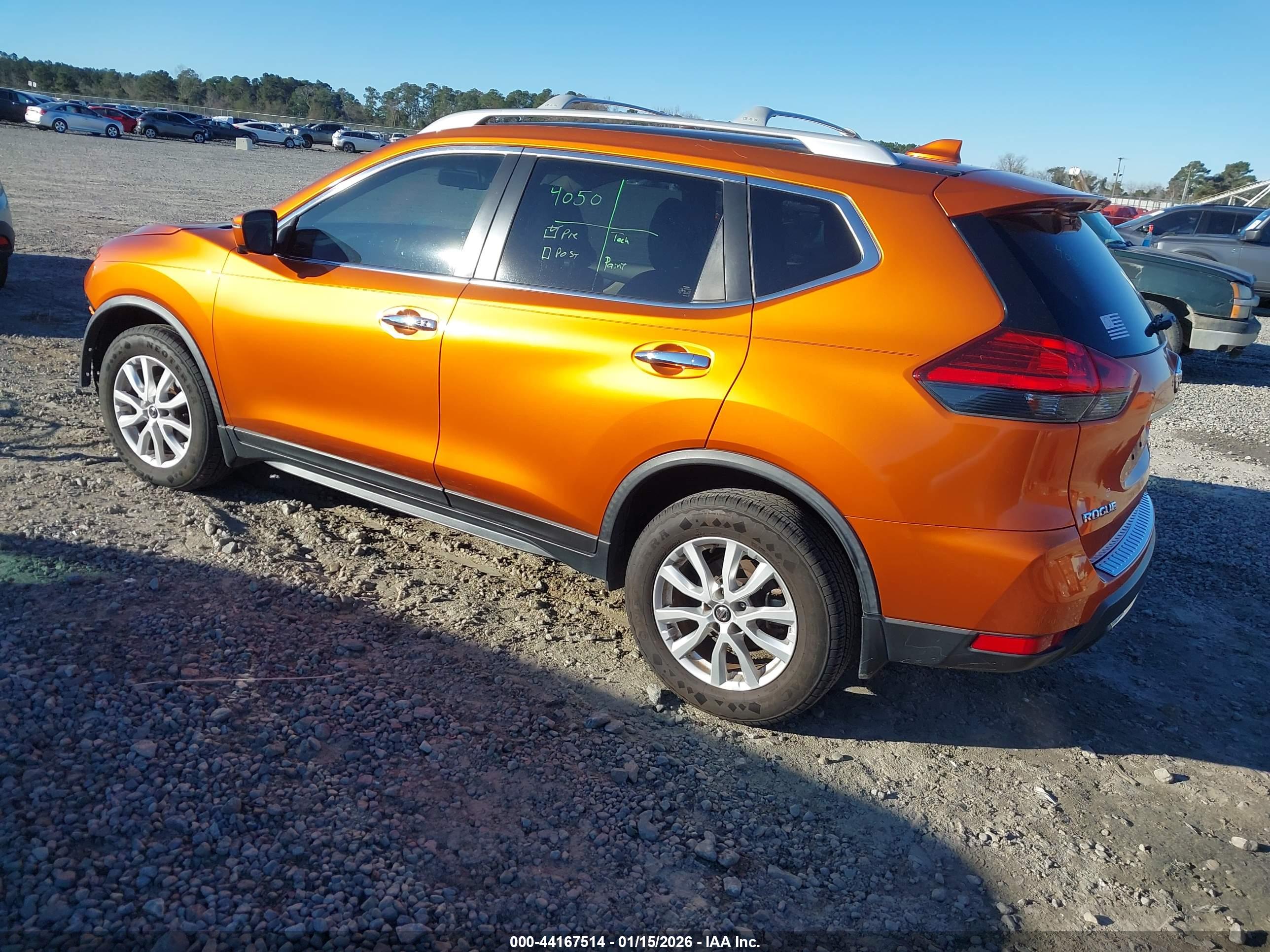 NISSAN ROGUE image 3