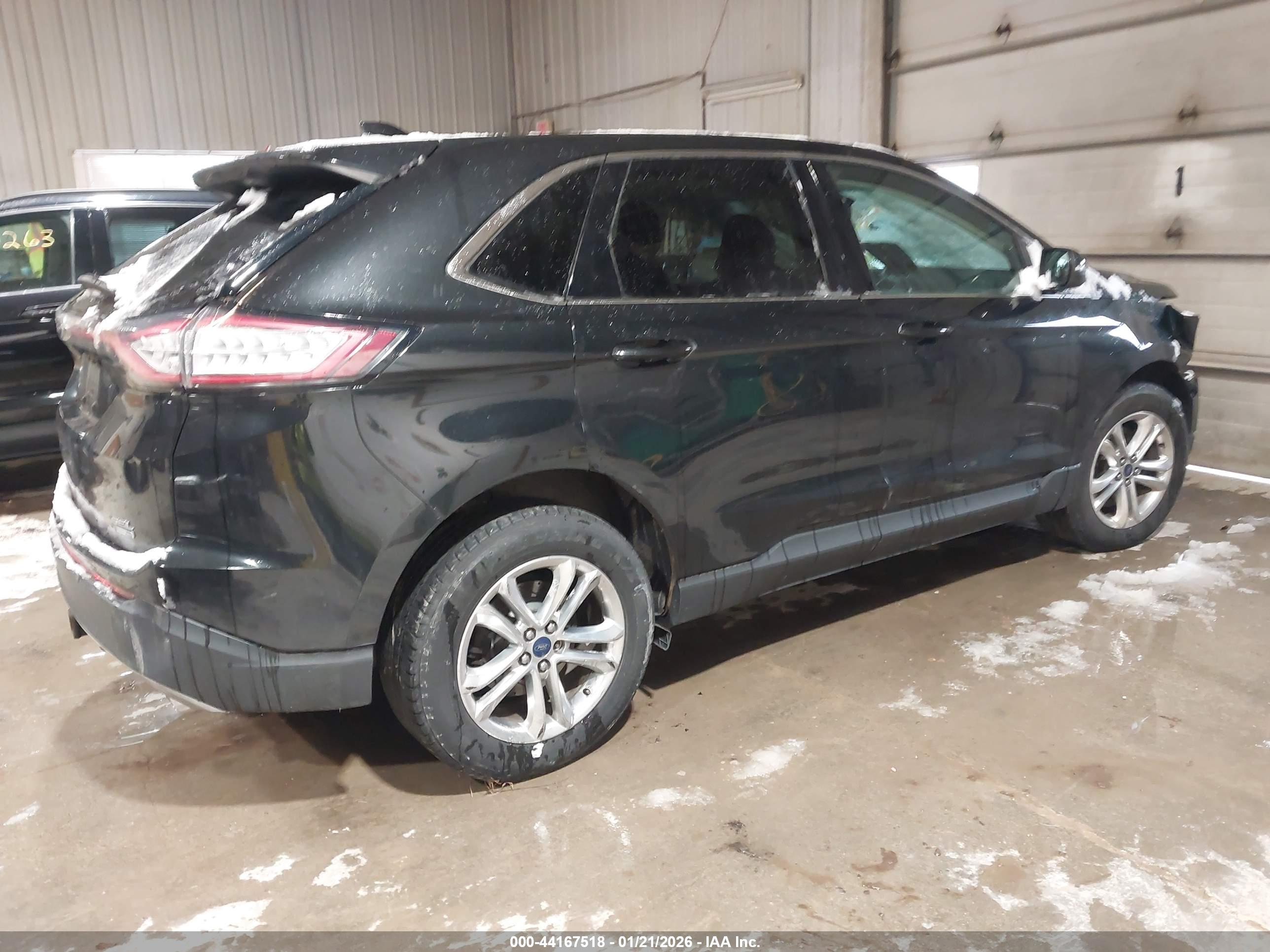 FORD EDGE image 4