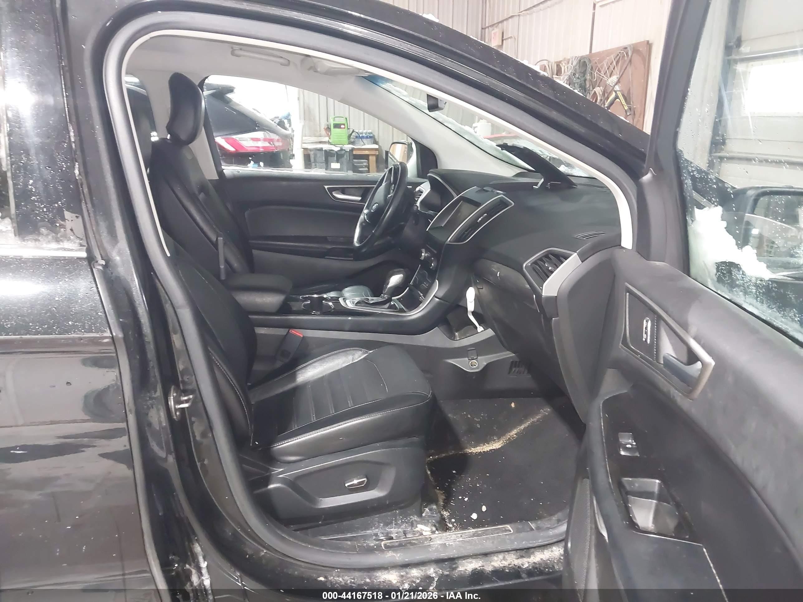 FORD EDGE image 5