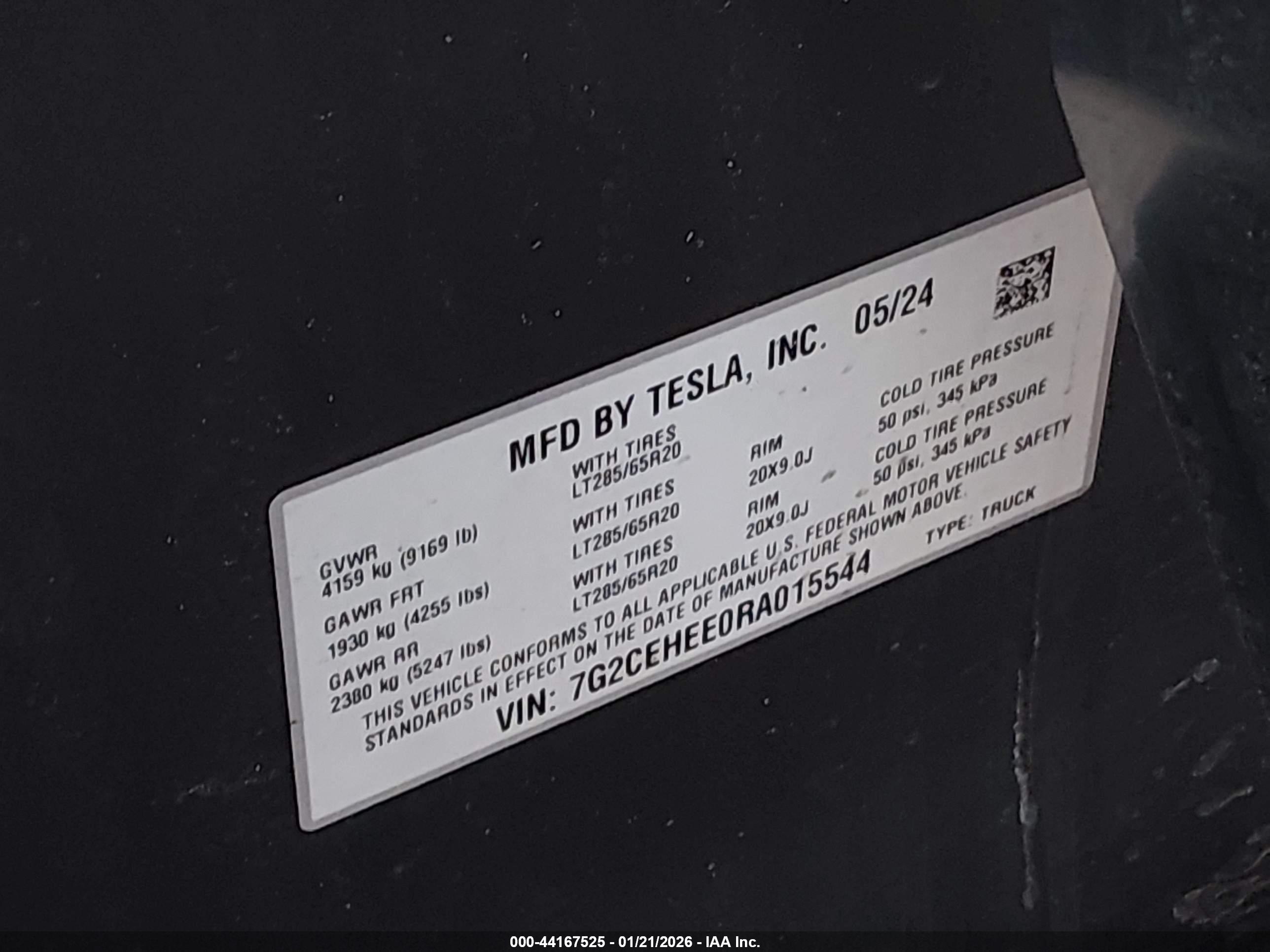 TESLA CYBERTRUCK image 9