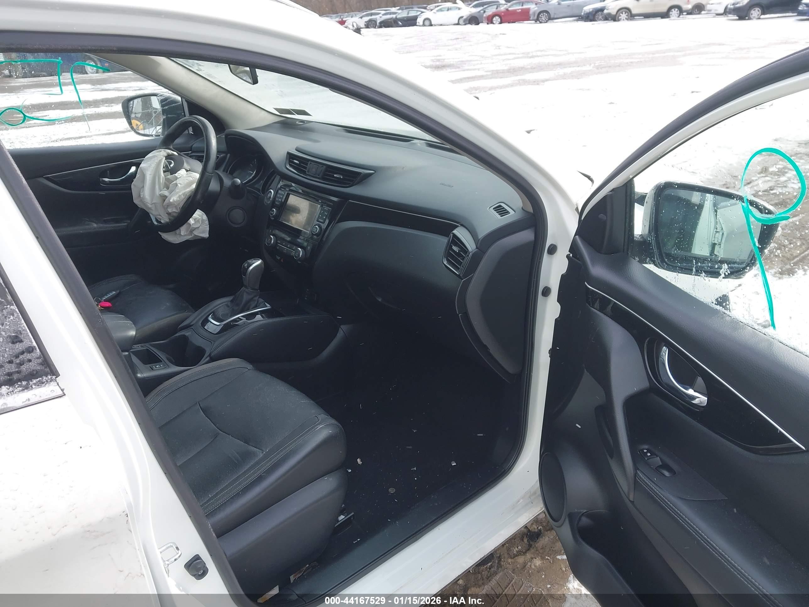 NISSAN ROGUE image 5