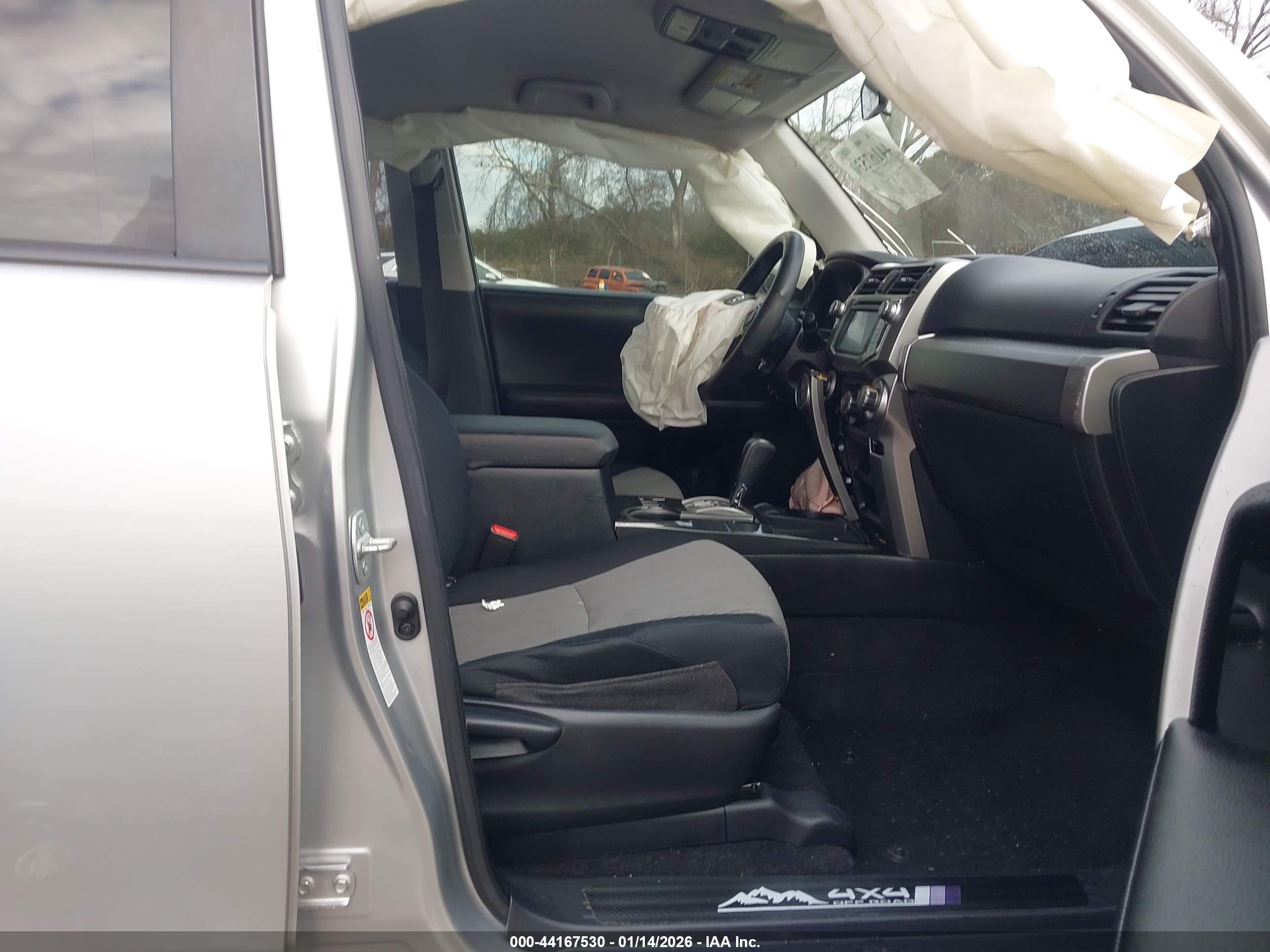 TOYOTA 4RUNNER image 5