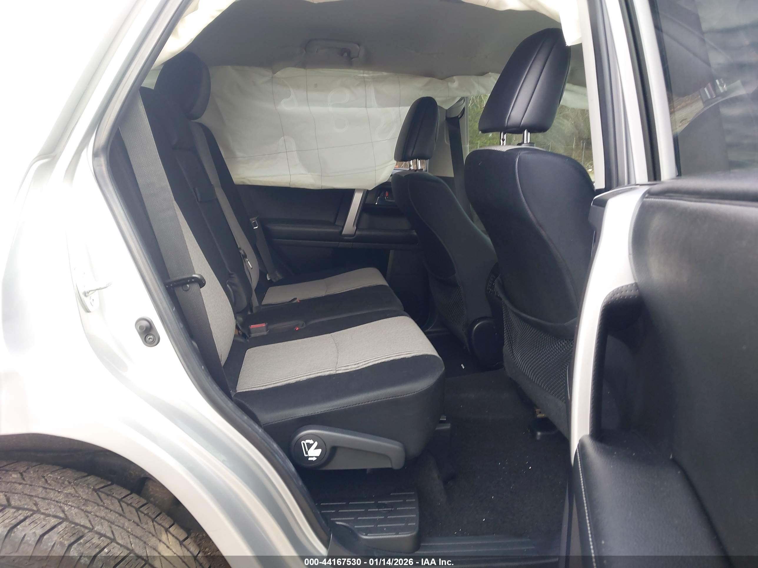 TOYOTA 4RUNNER image 8