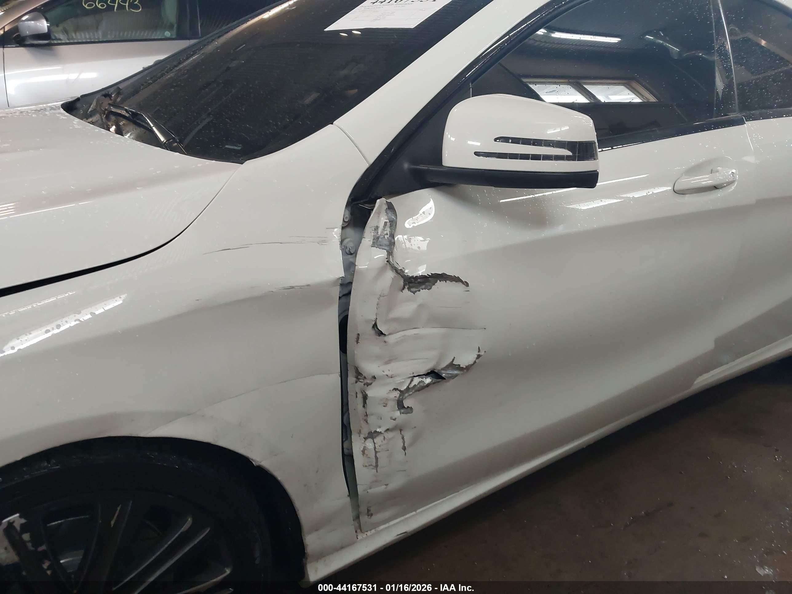MERCEDES-BENZ CLA image 6