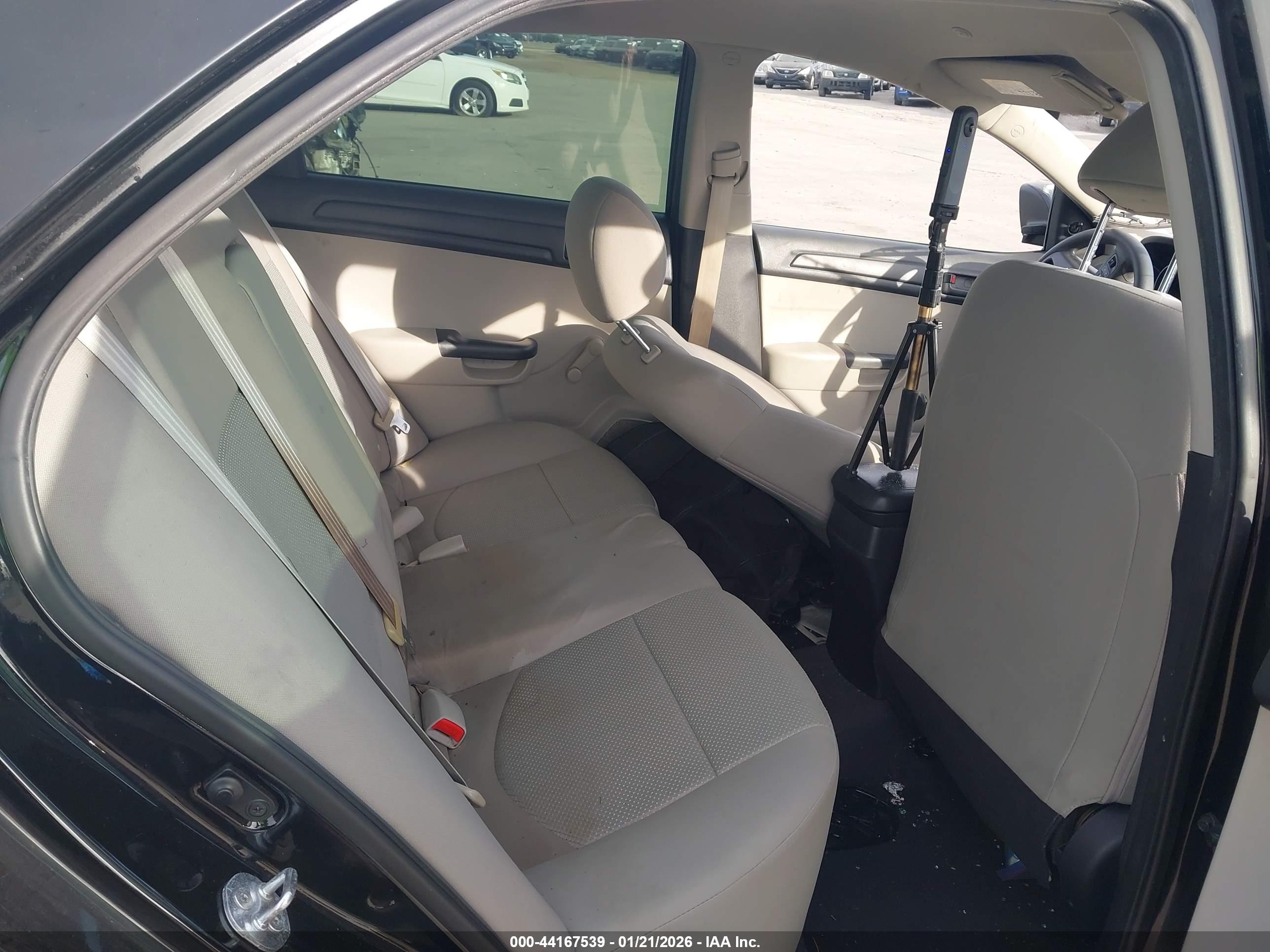 KIA FORTE image 8