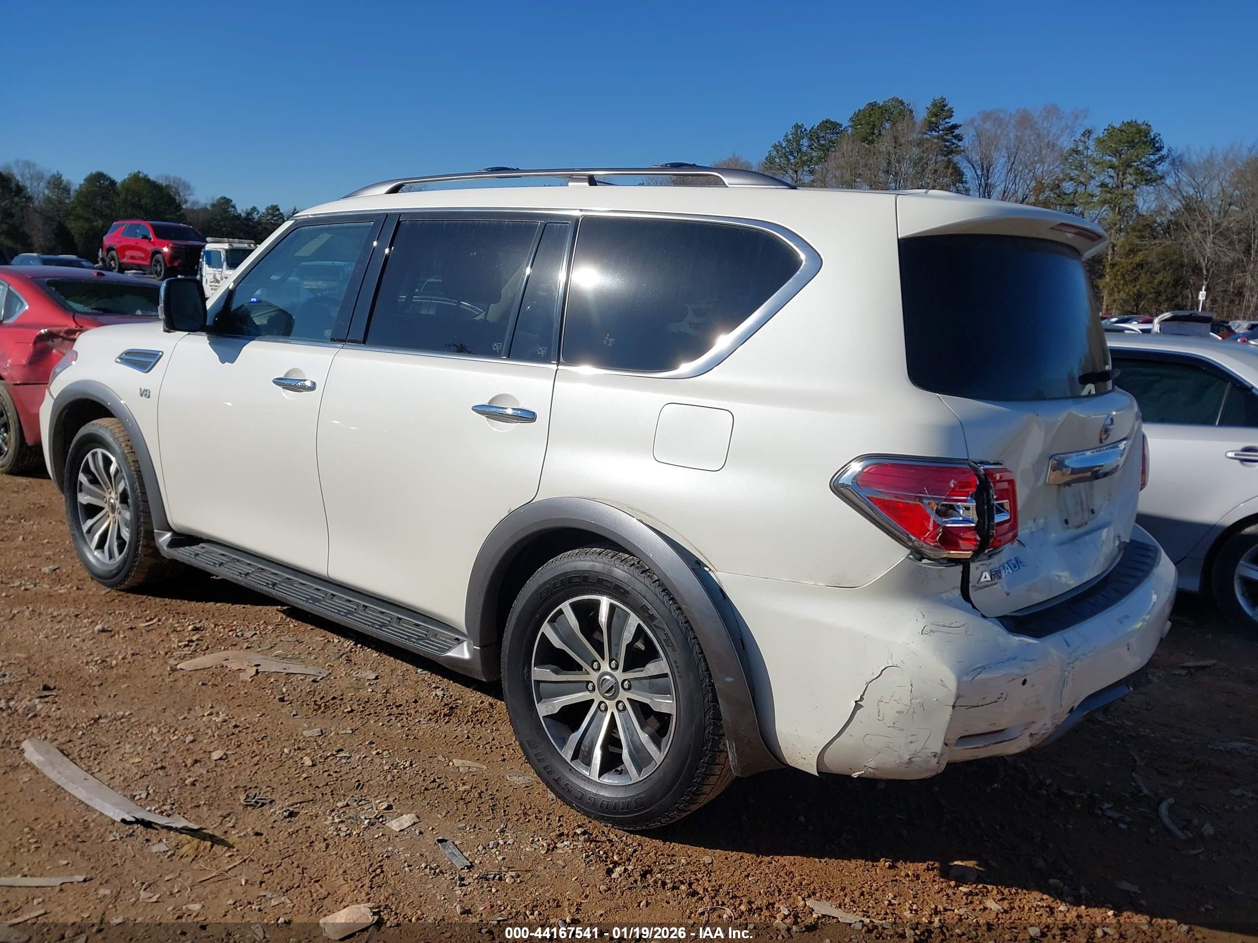 NISSAN ARMADA image 3