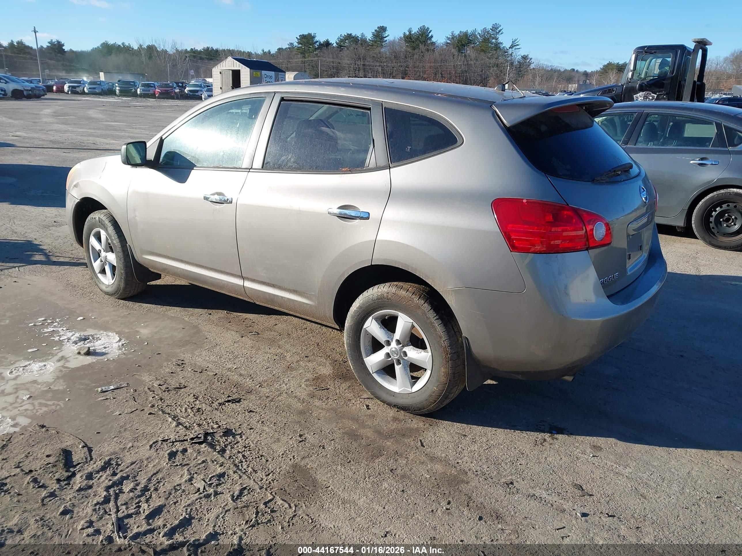 NISSAN ROGUE image 3