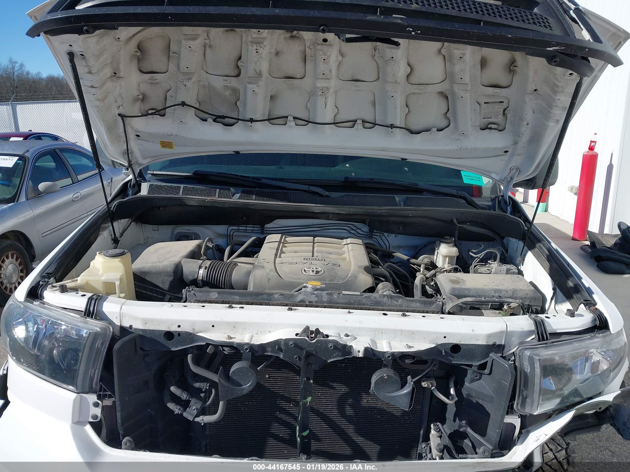 TOYOTA TUNDRA image 10